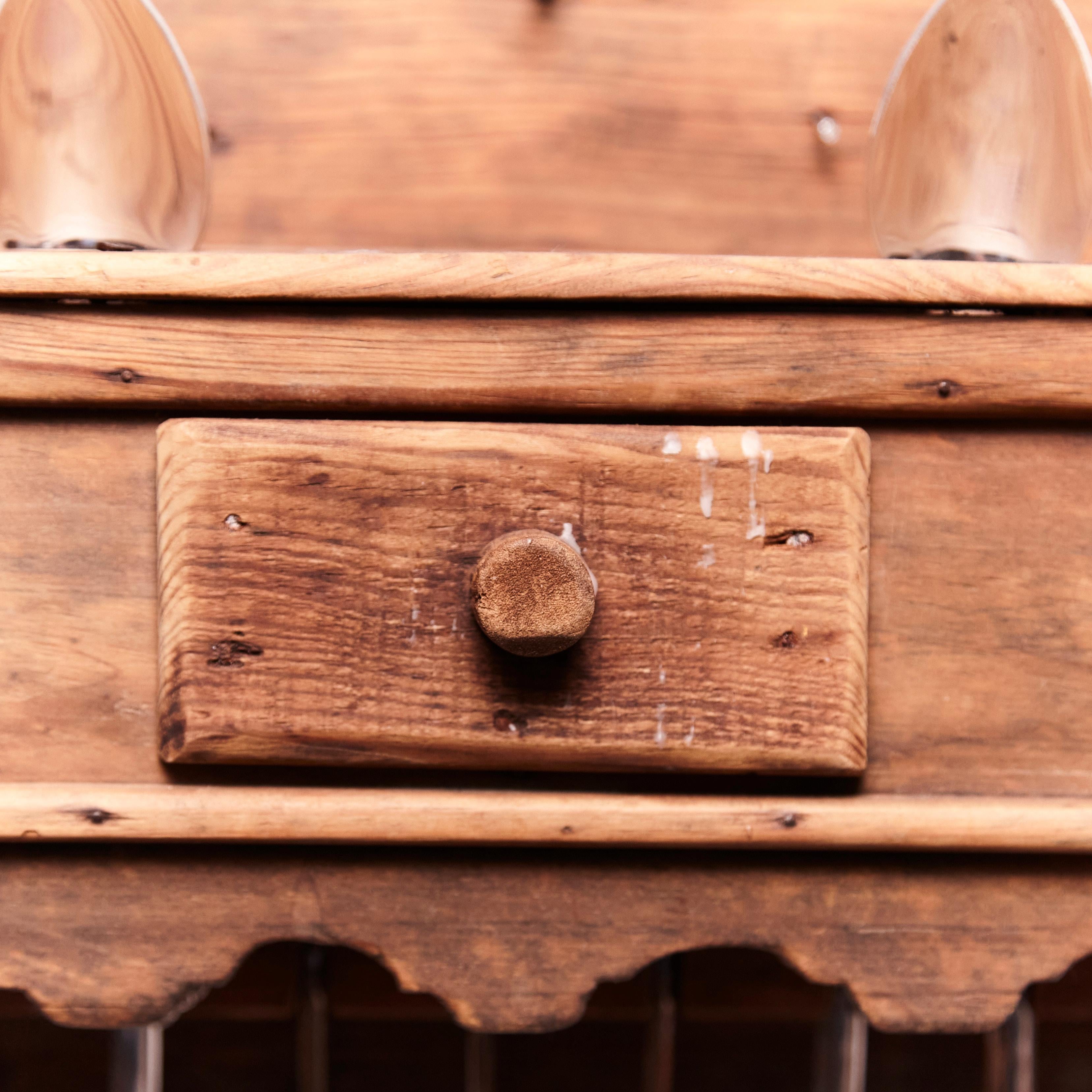 Traditional Spanish Wood Cutlery Holder, circa 1930 In Good Condition For Sale In Barcelona, ES