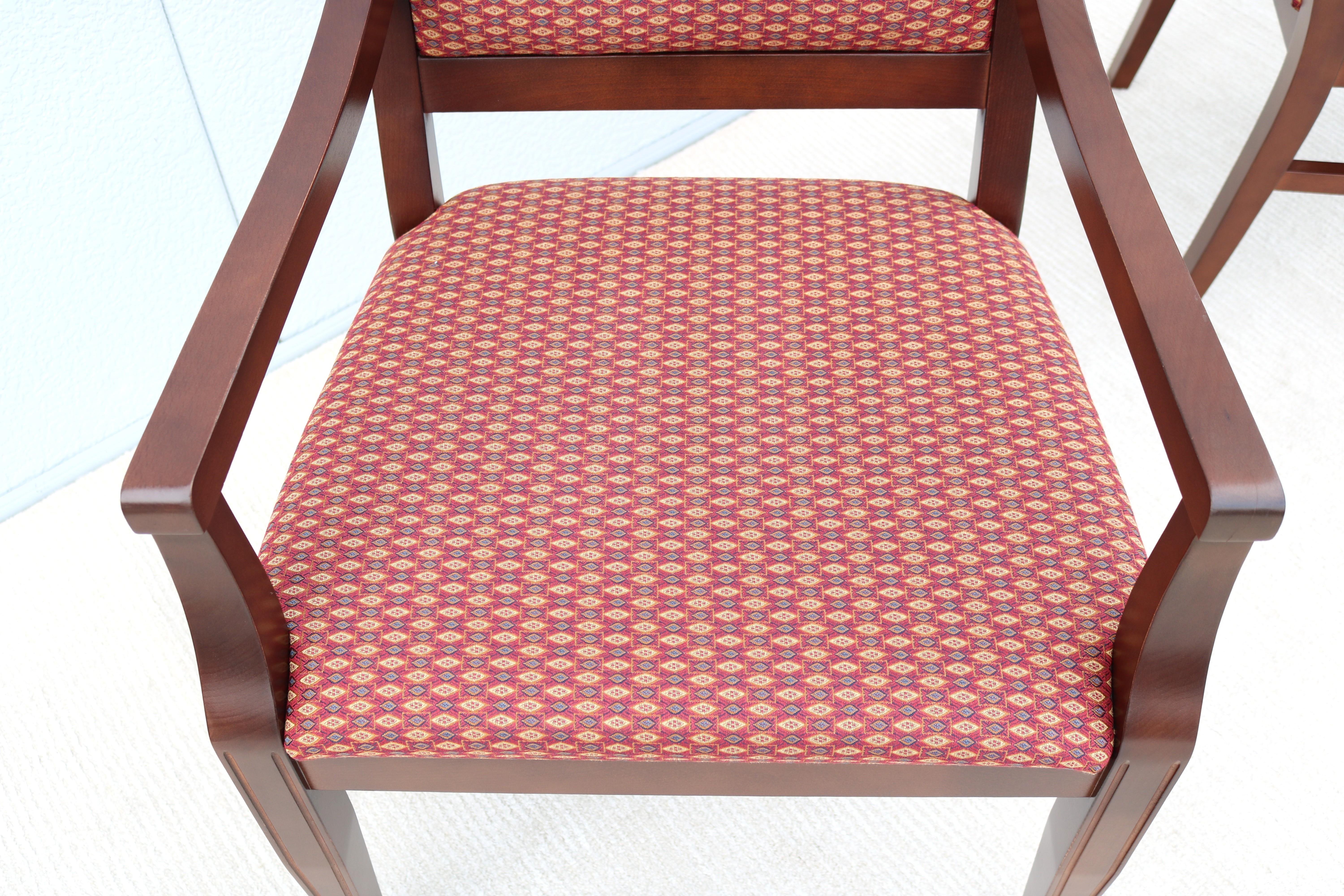 Traditionelle Steelcase Topaz Gast- oder Esszimmerstühle aus europäischem Buchenholz, ein Paar im Angebot 8