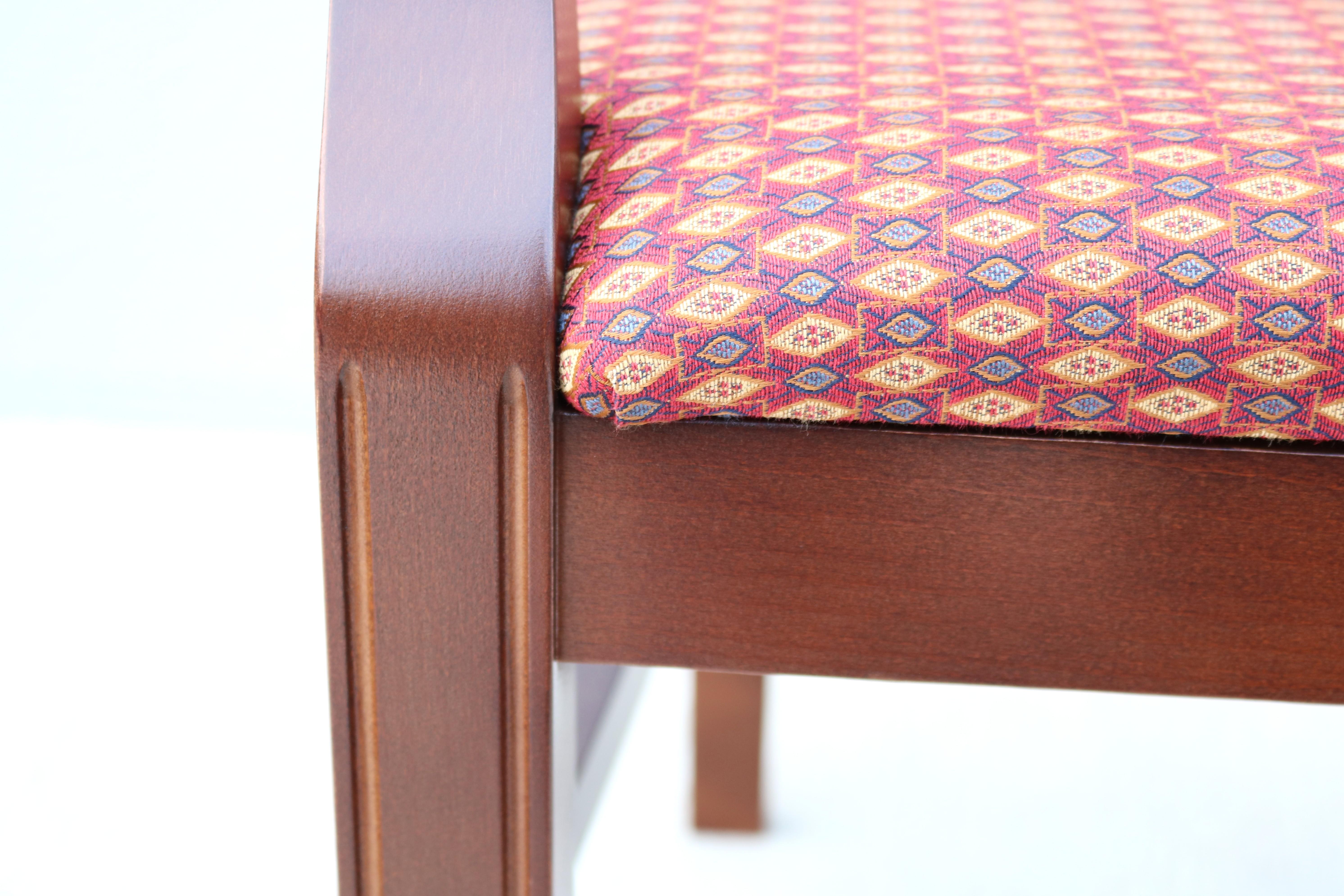 Traditionelle Steelcase Topaz Gast- oder Esszimmerstühle aus europäischem Buchenholz, ein Paar im Angebot 9