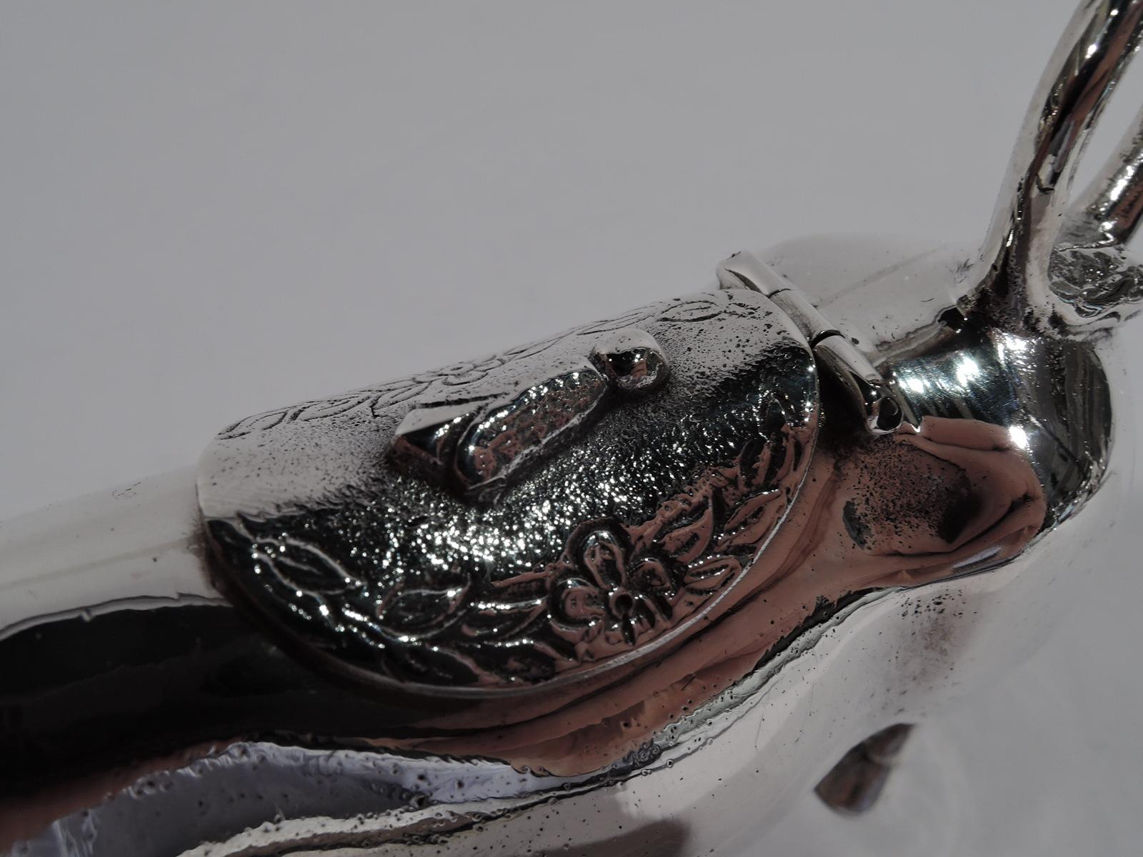 20th Century Traditional Sterling Silver Cow Creamer