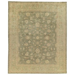 Traditional Style Gray and Ivory Floral Wool Area Rug