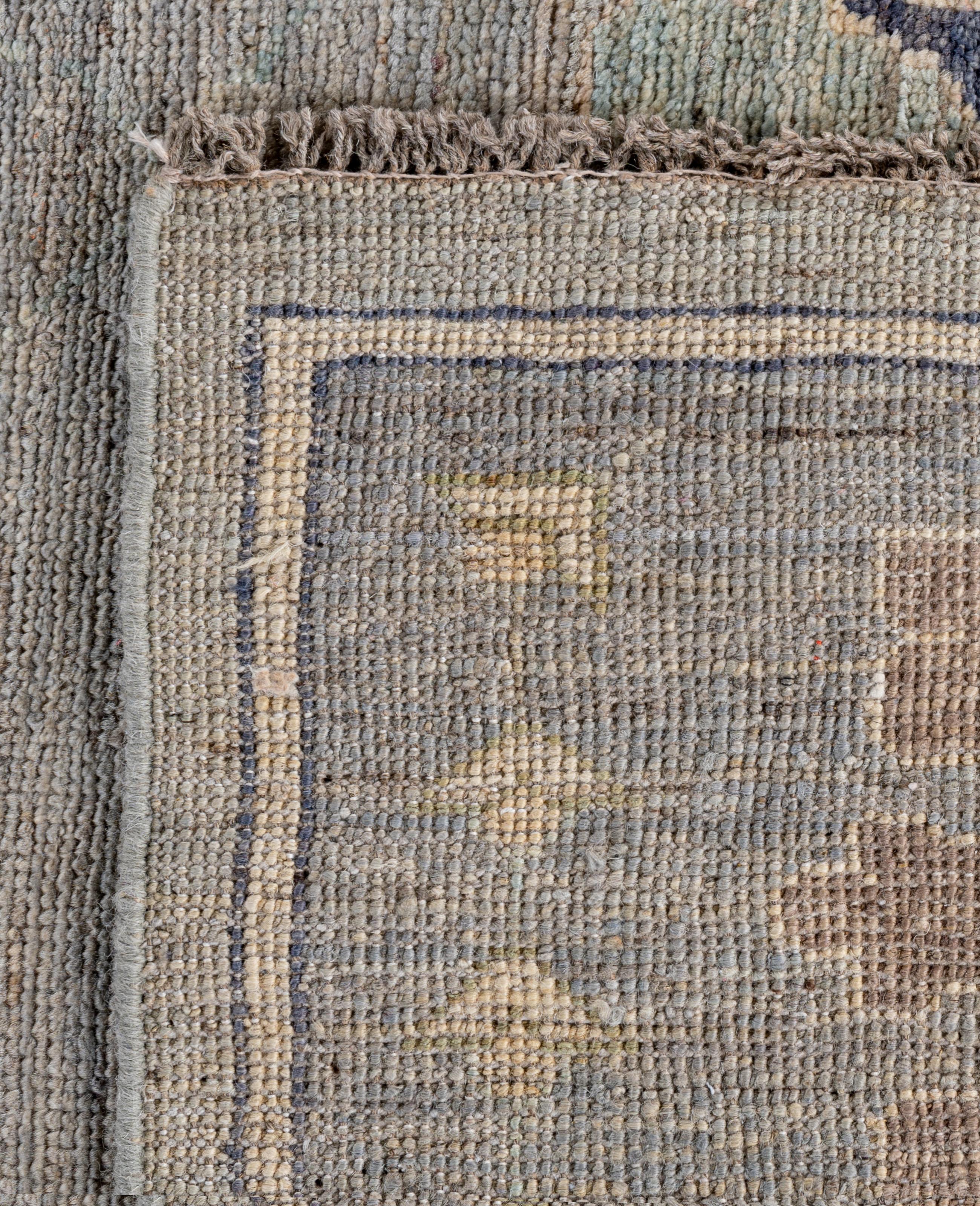 Tapis traditionnel tribal Oushak gris clair noué à la main 10' 0