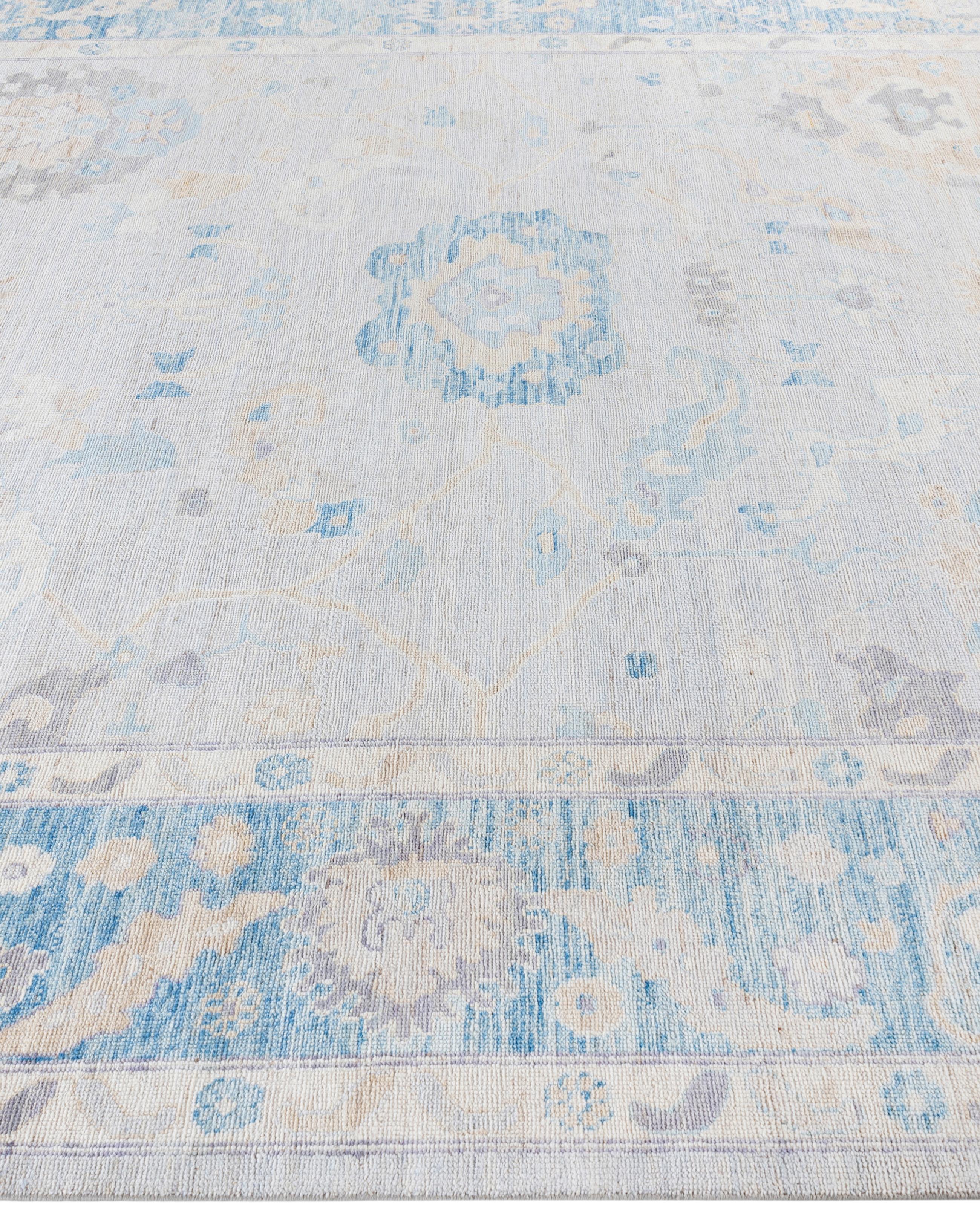 Hand-Knotted Traditional Tribal Oushak Wool Hand Knotted Light Gray Area Rug 9' 3