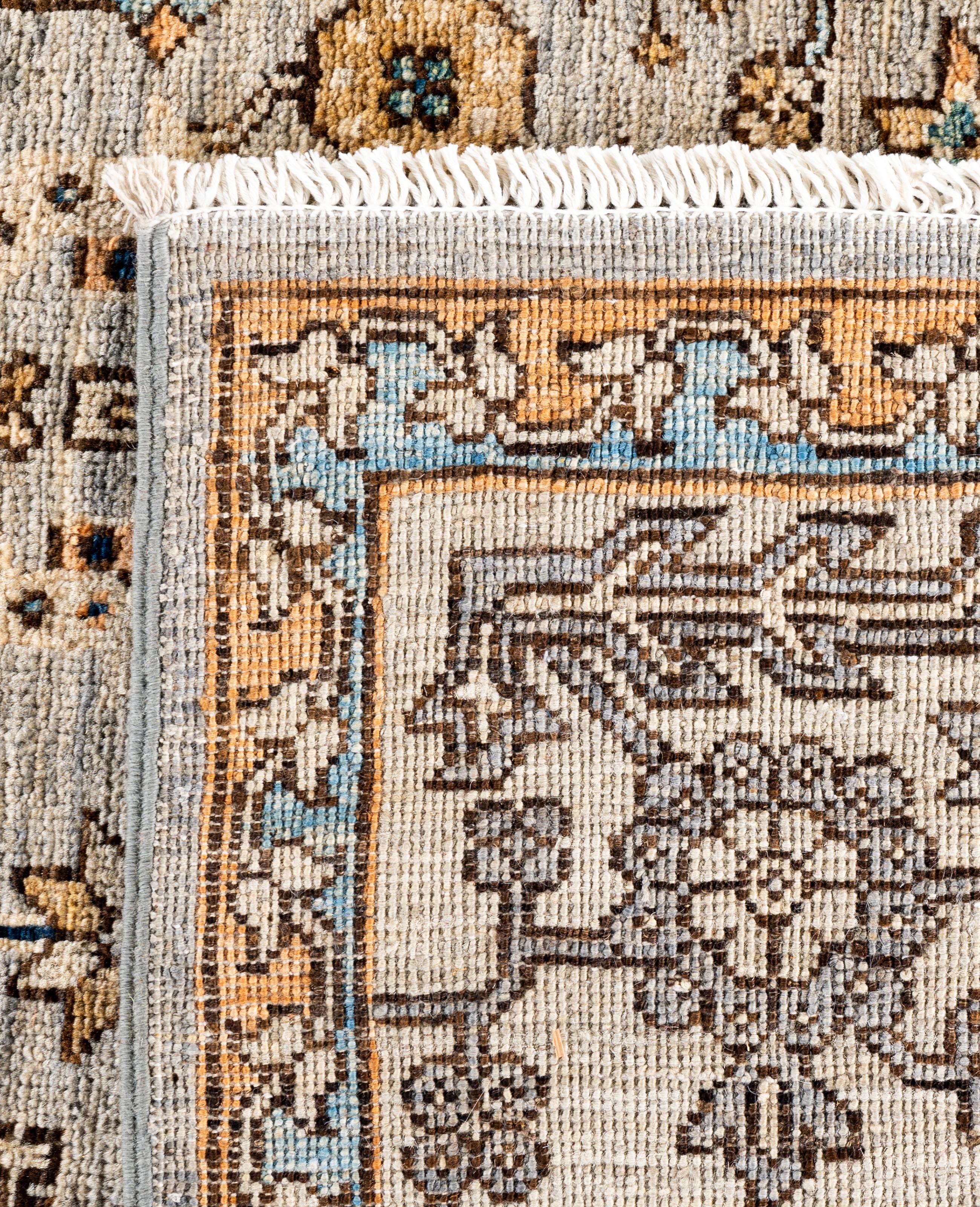 Traditional Tribal Serapi Wool Hand Knotted Gray Area Rug 6' 0