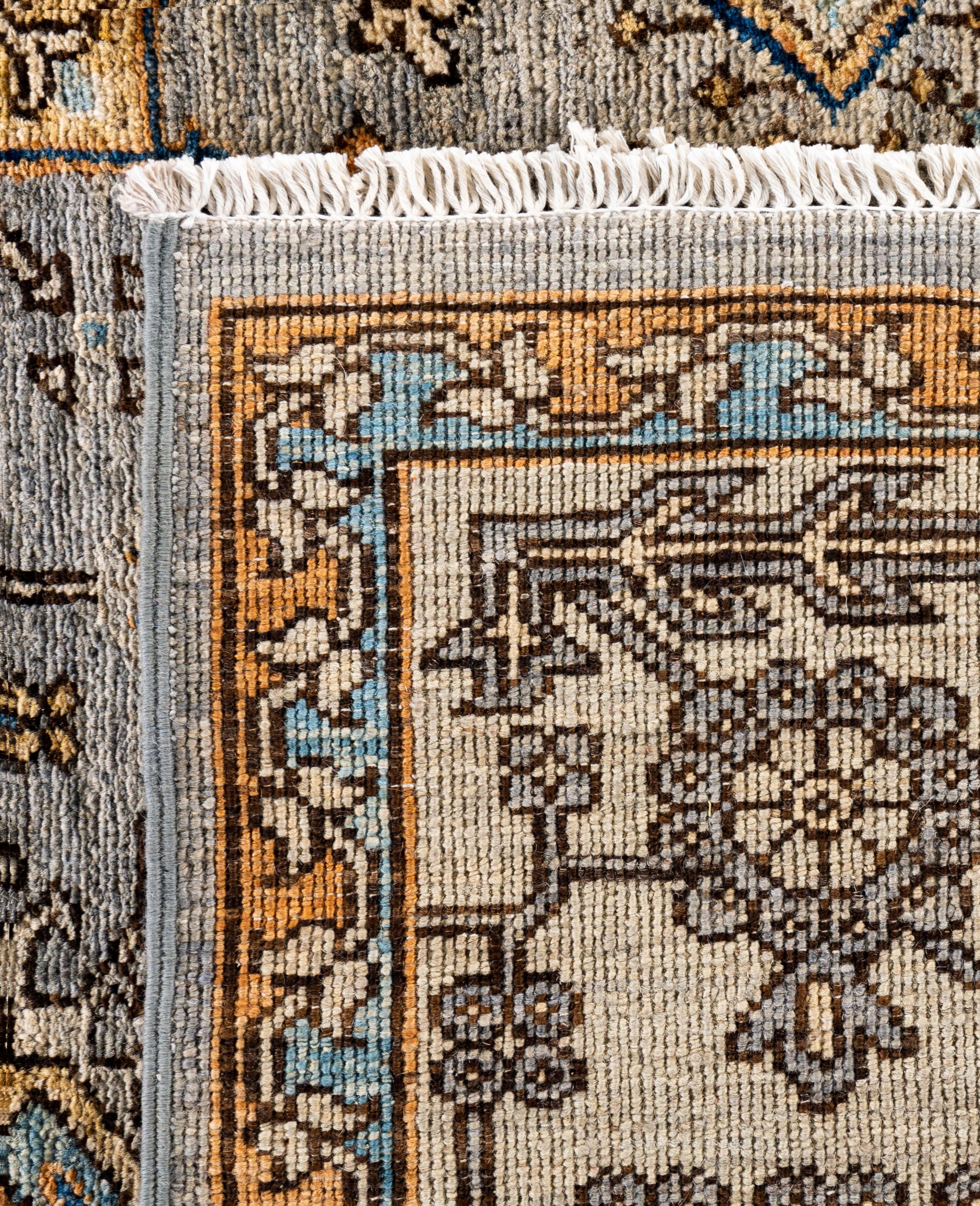 Tapis traditionnel tribal Serapi gris noué à la main 6' 2