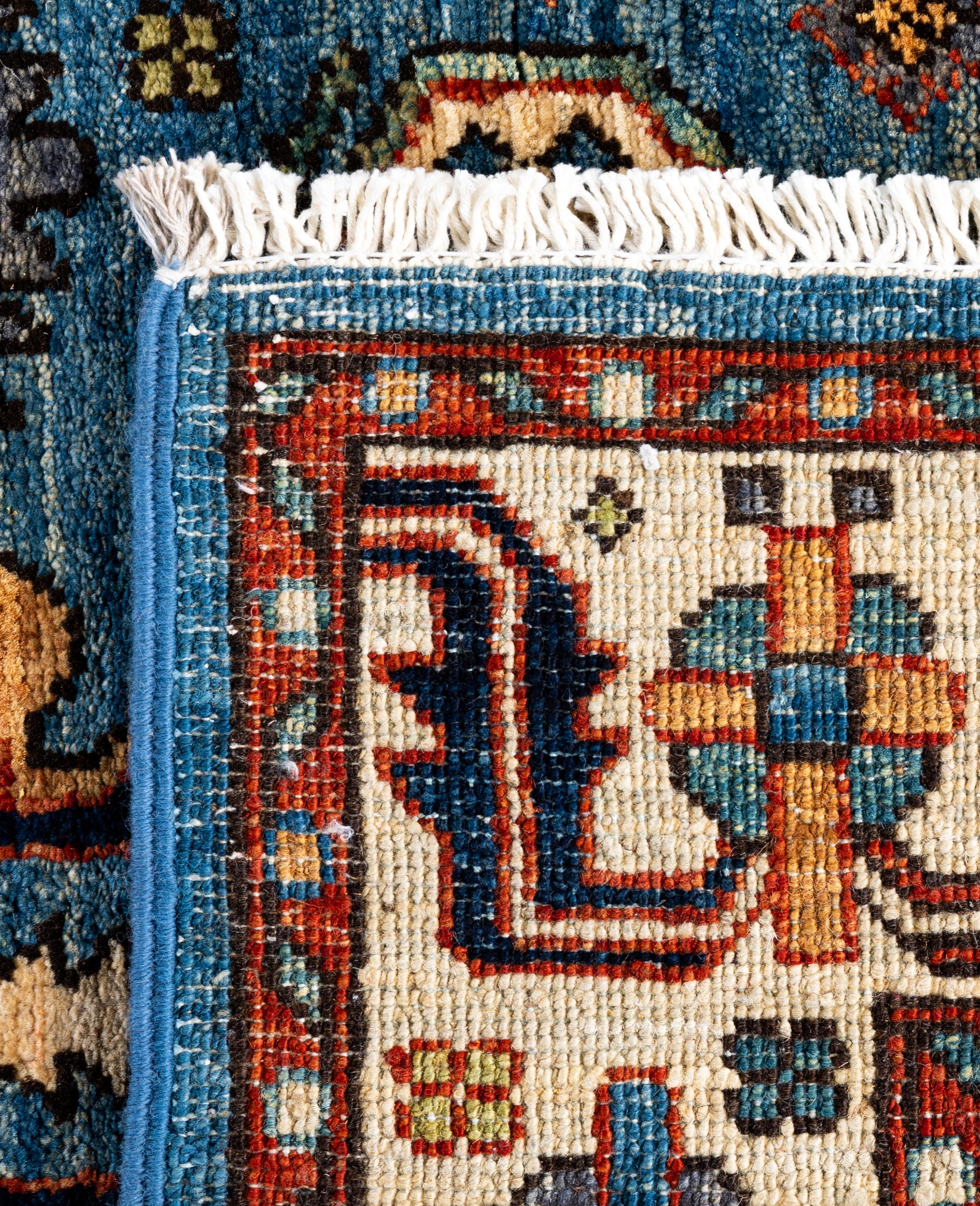 Tapis traditionnel tribal Serapi bleu clair noué à la main 2' 9