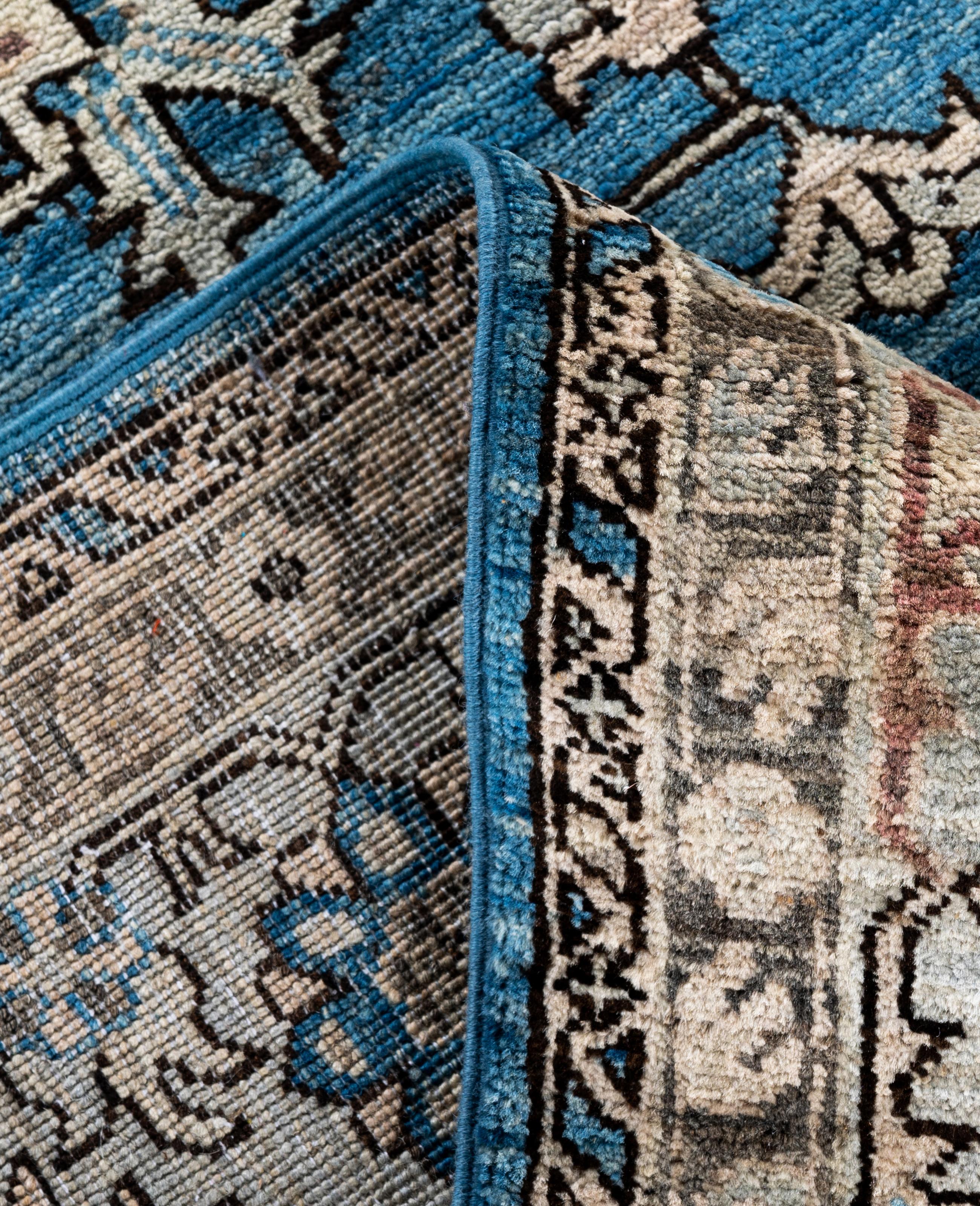 XXIe siècle et contemporain Tapis traditionnel tribal Serapi bleu clair noué à la main 7' 11