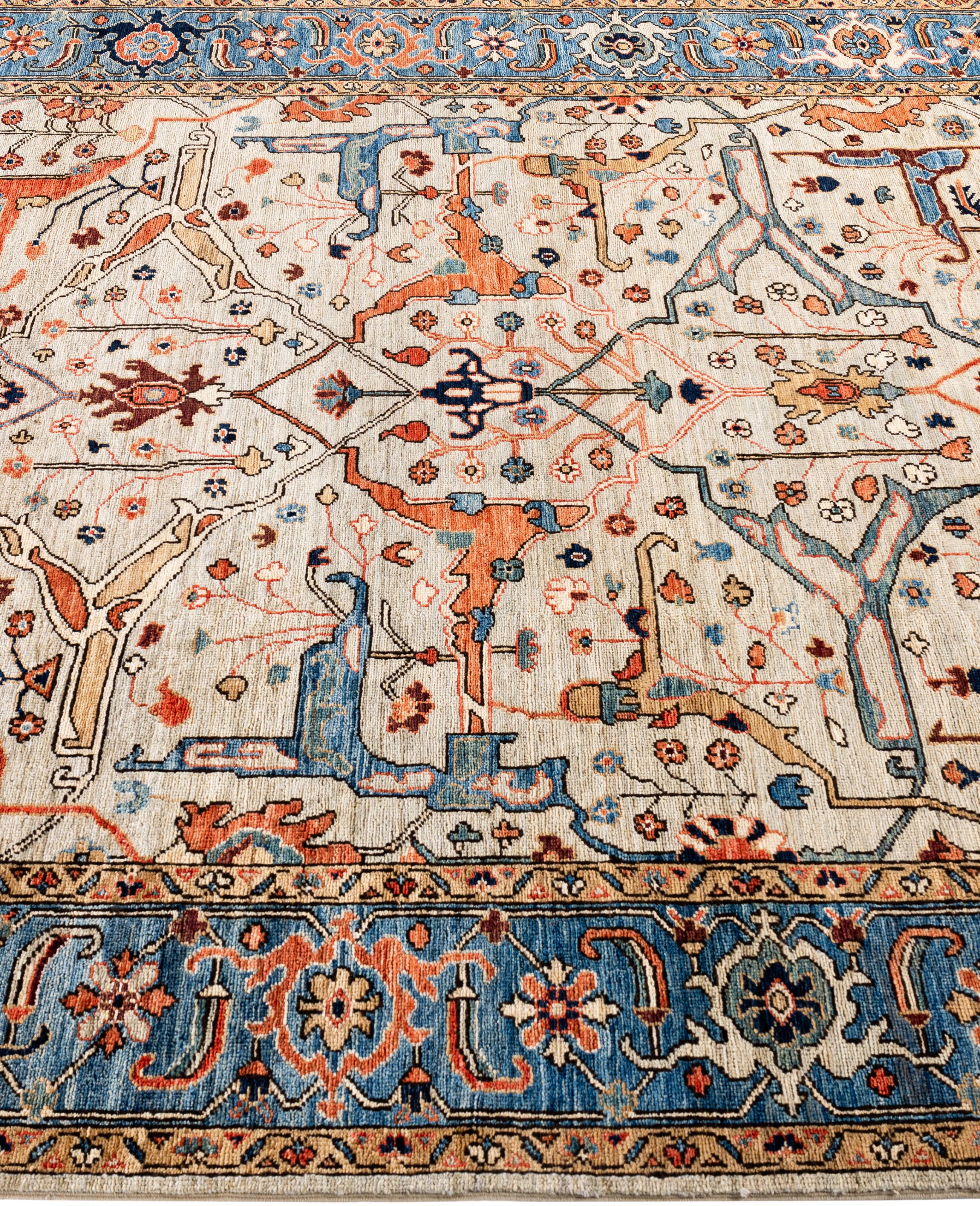 Traditioneller handgeknüpfter Teppich aus Serapi-Wolle in Hellgrau, Stammeskunst, 6' 1