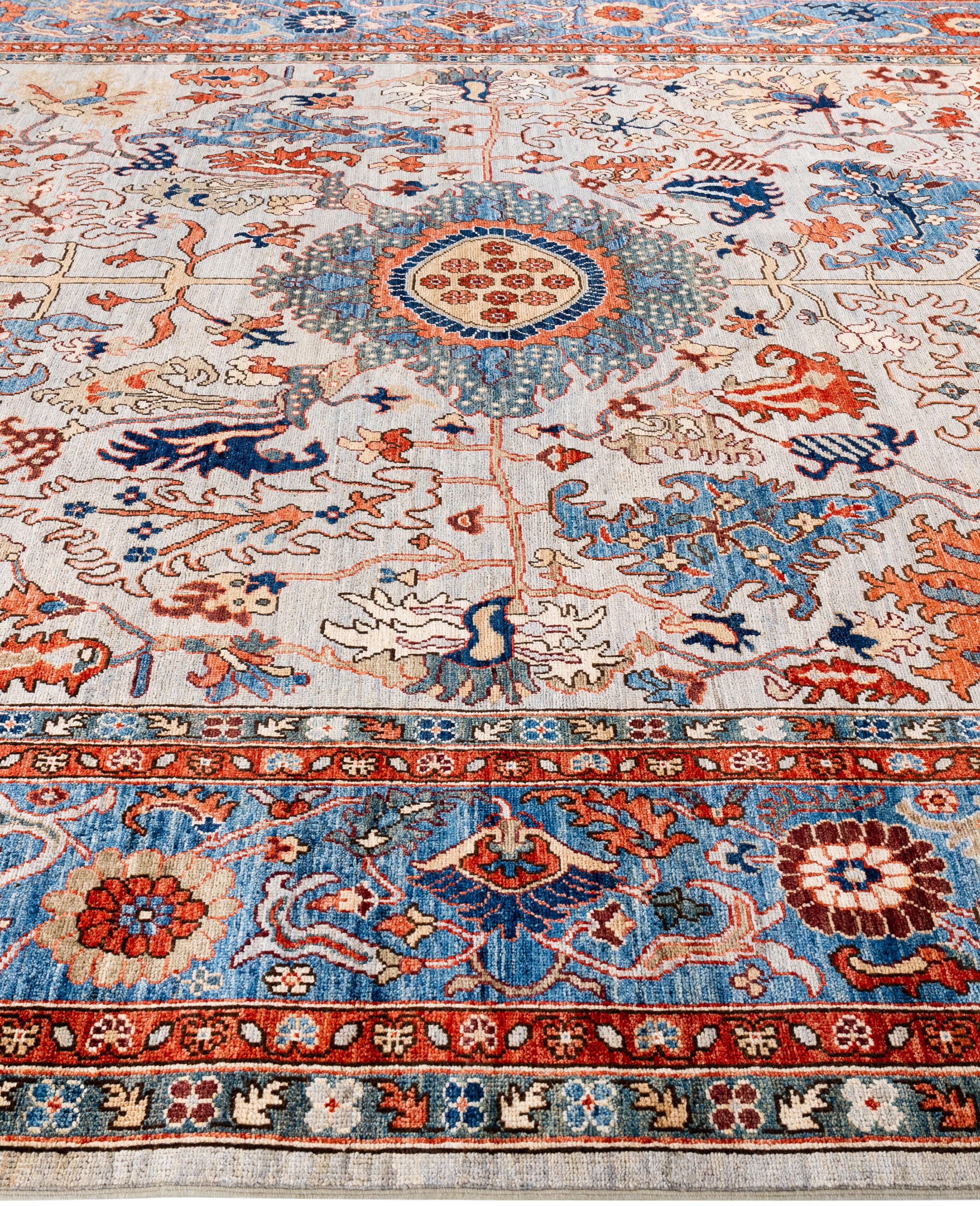 Traditioneller handgeknüpfter Teppich aus Serapi-Wolle in Hellgrau, Stammeskunst, 8' 11