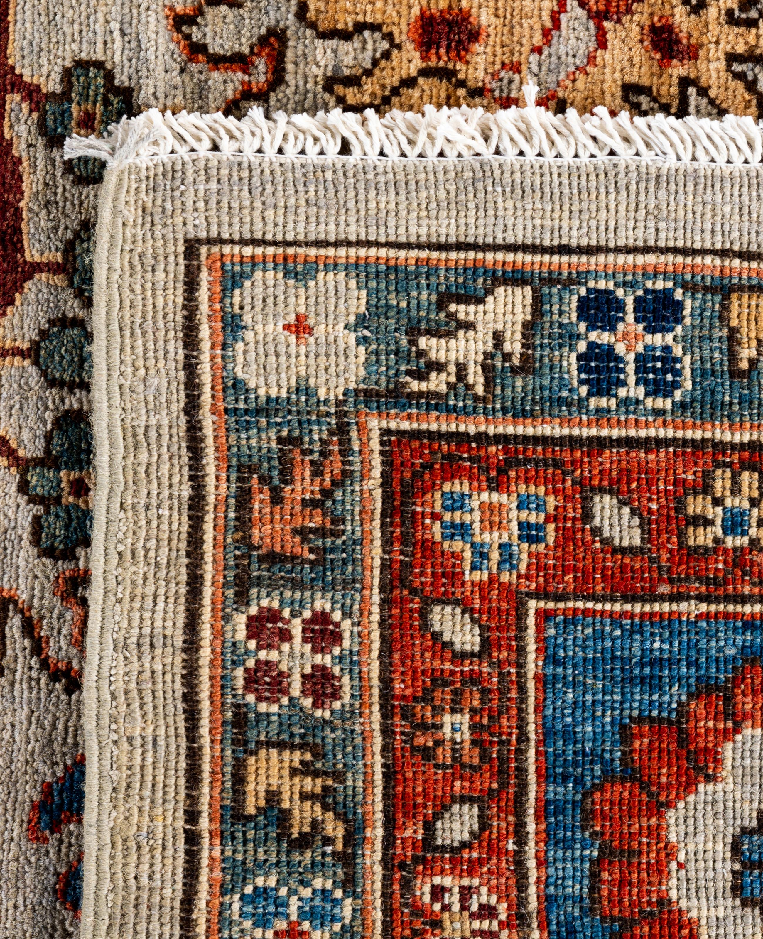 Traditioneller handgeknüpfter Teppich aus Serapi-Wolle in Hellgrau, Stammeskunst, 8' 11