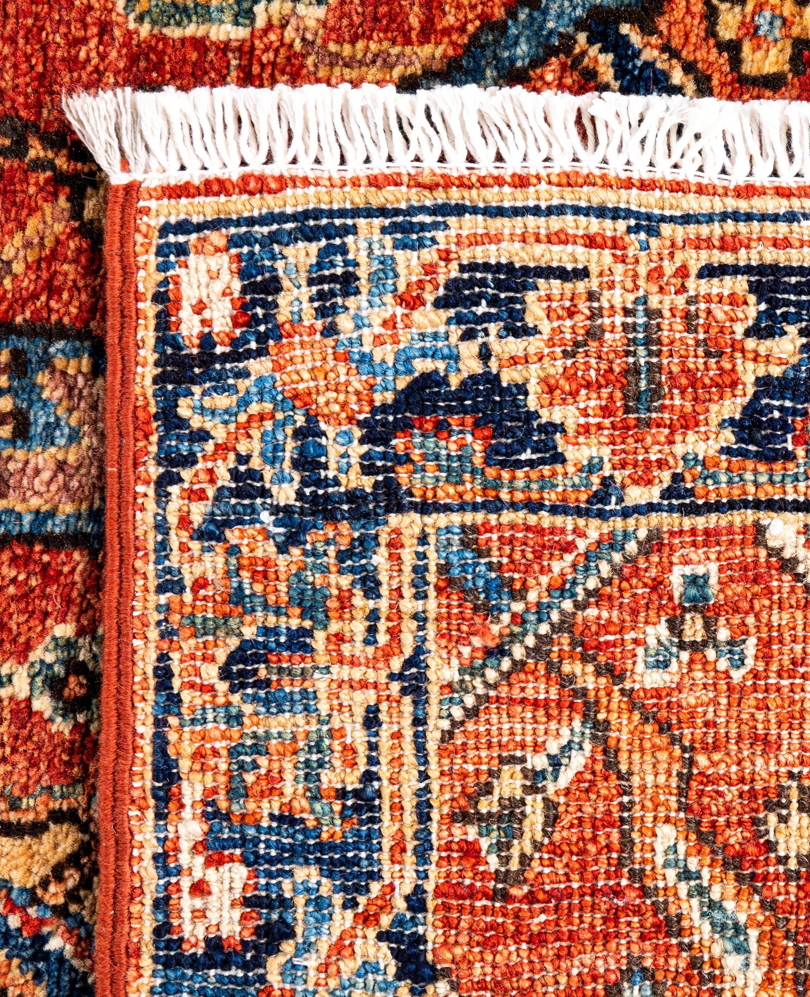Alfombra Tribal Tradicional Serapi de Lana Anudada a Mano Roja 2' 8