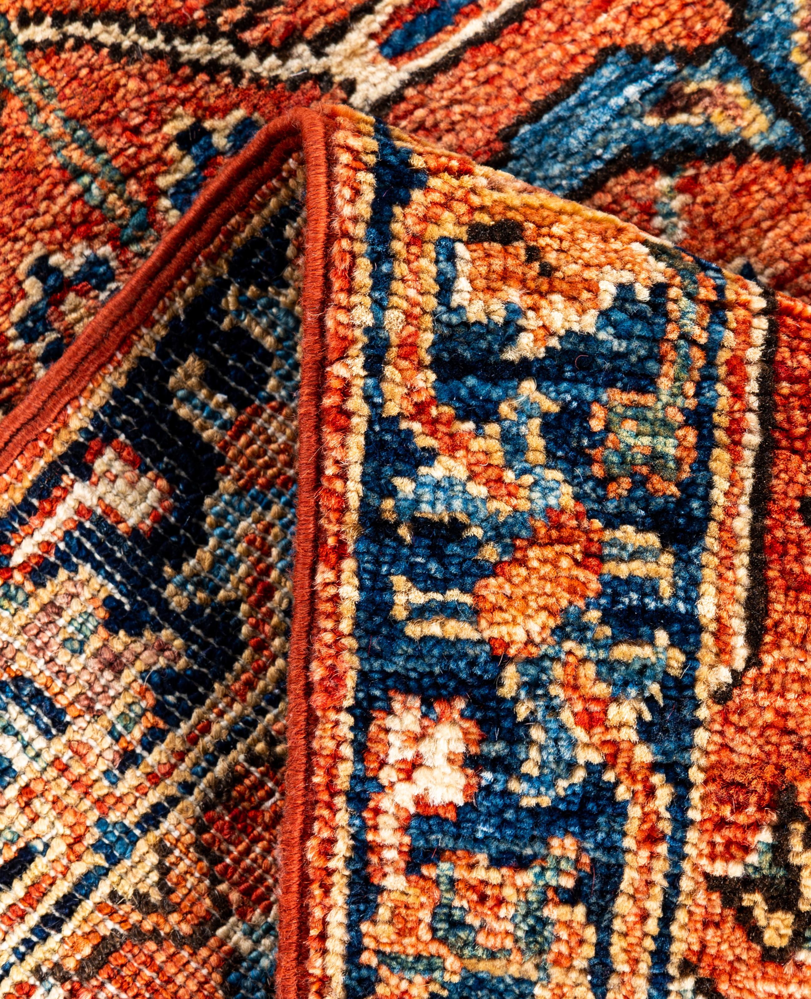 Alfombra Tribal Tradicional Serapi de Lana Anudada a Mano Roja 2' 8
