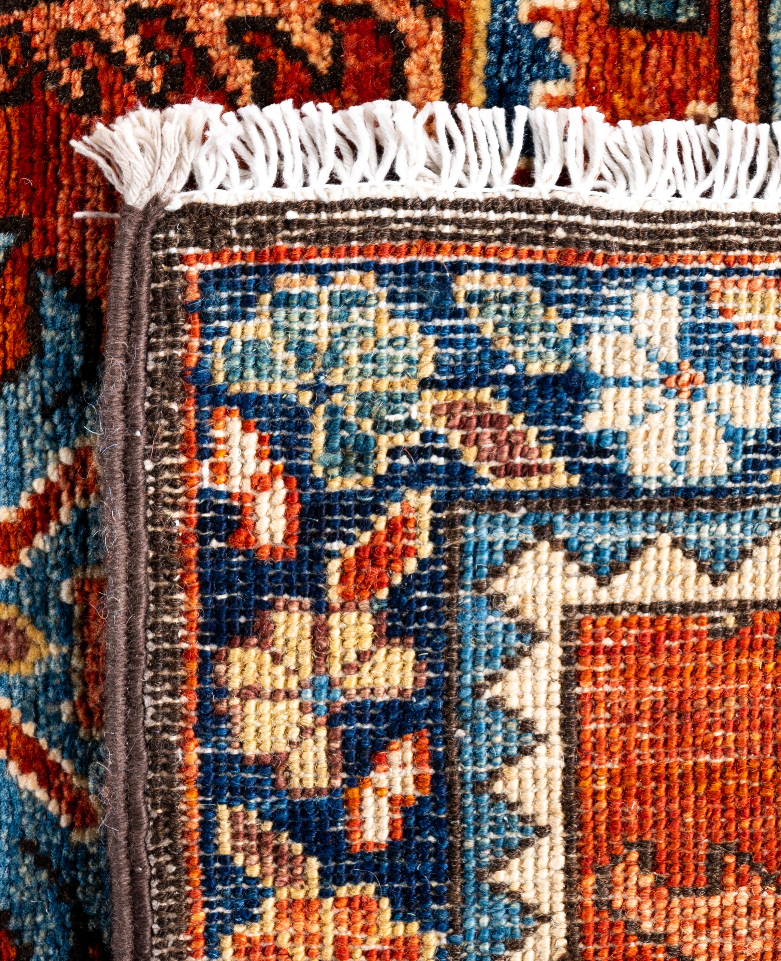 Alfombra Tribal Tradicional Serapi de Lana Anudada a Mano Roja 2' 9