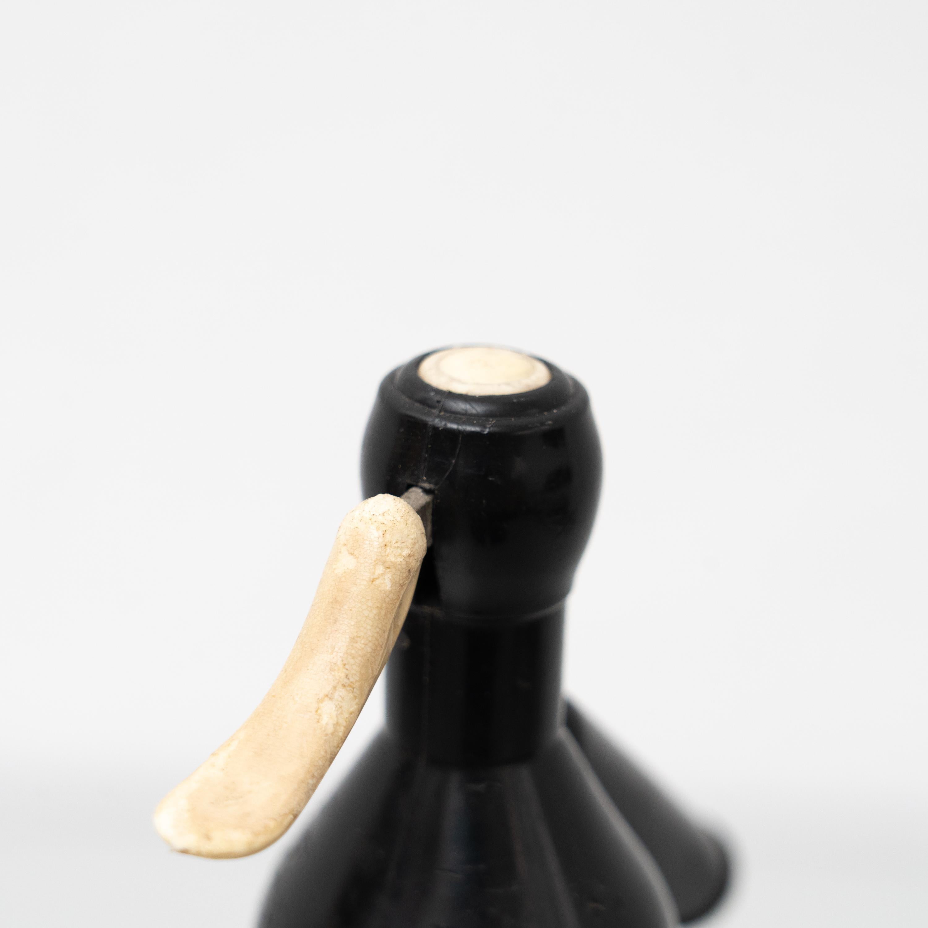 Sifón de soda tradicional catalán de época, hacia 1970 en venta 3