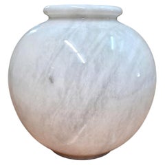 Traditional White Marble Globe-shape Vase