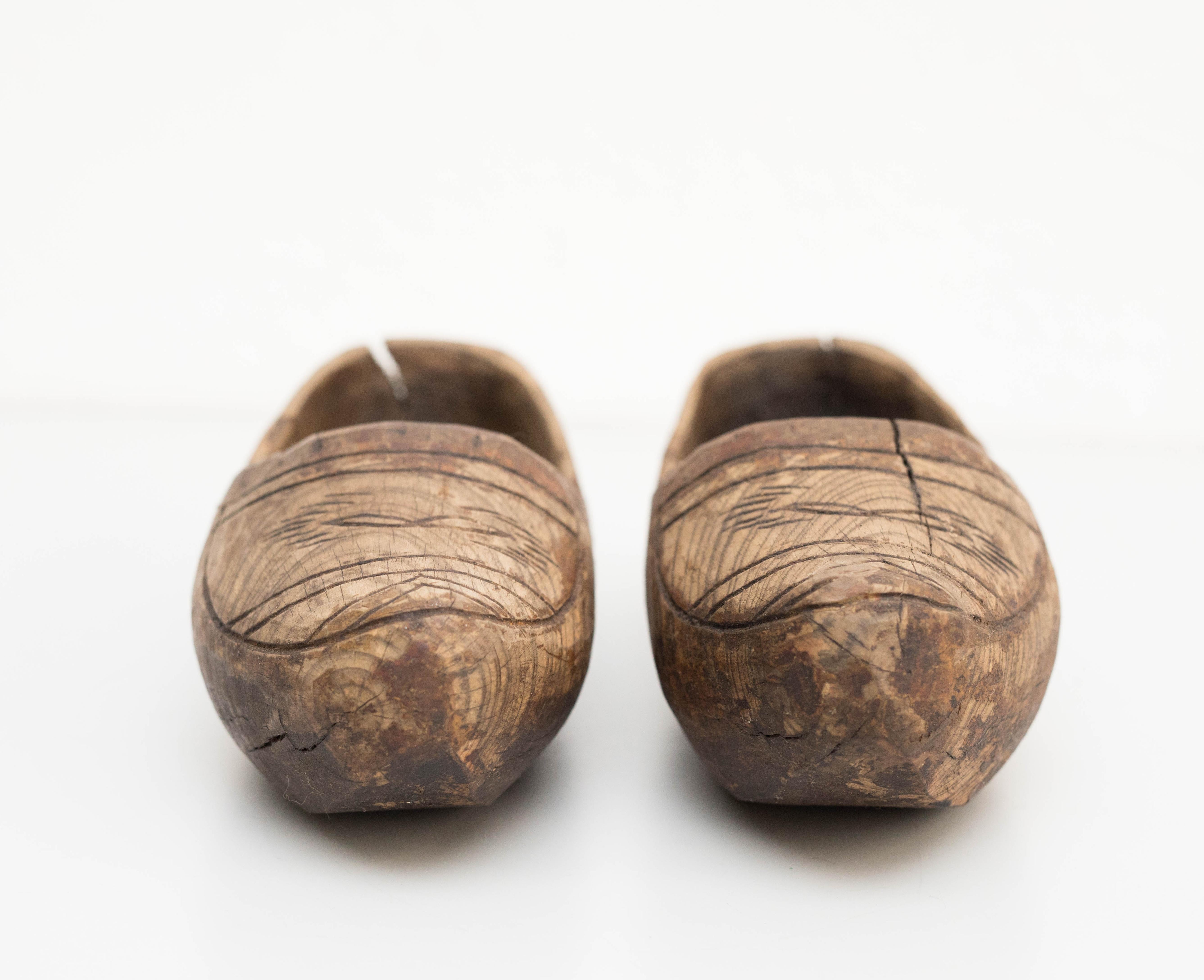 Traditional Wood Clogs, 1960 In Good Condition For Sale In Barcelona, ES