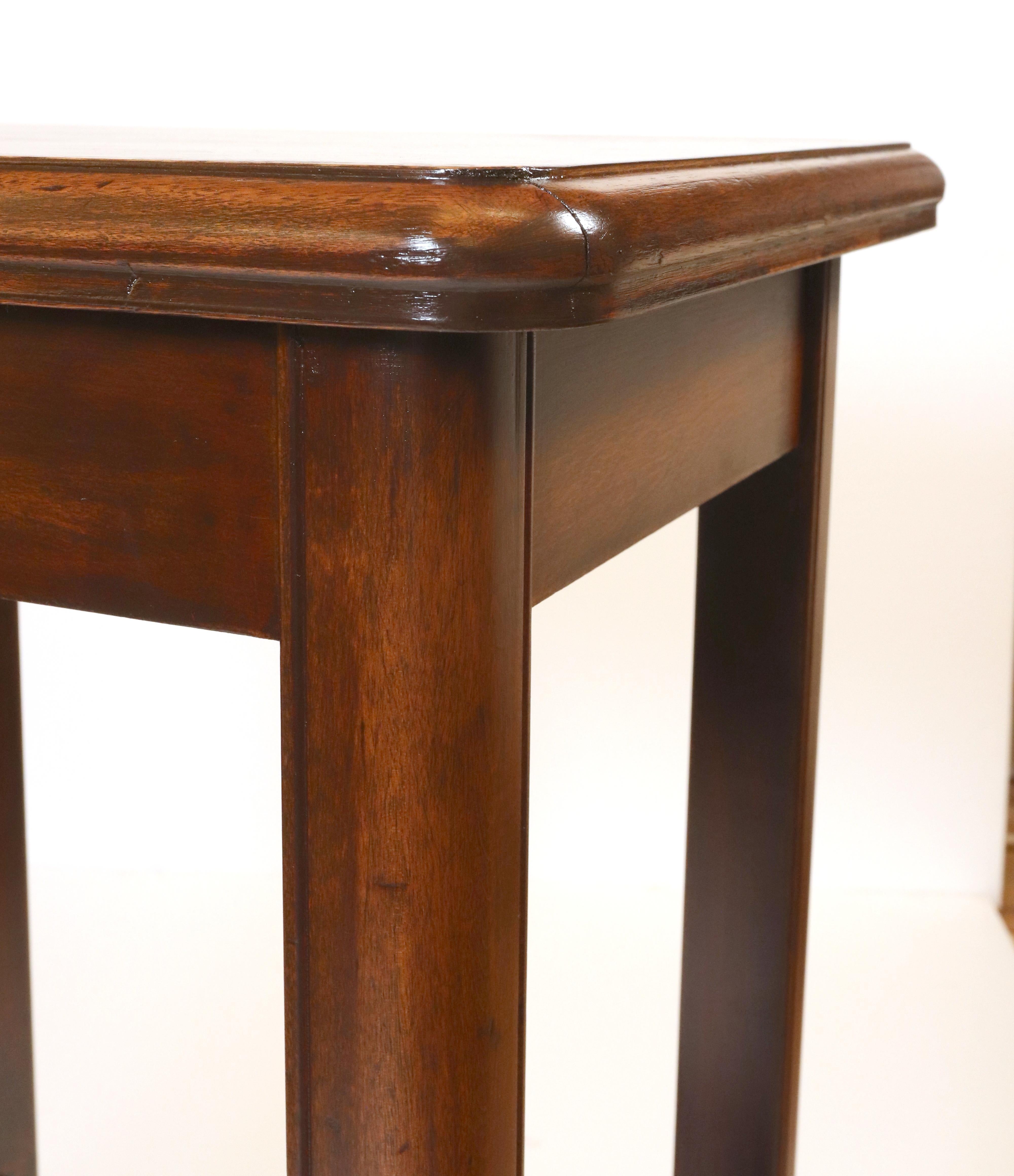 Traditional Wood End Table with Bottom Shelf For Sale 8