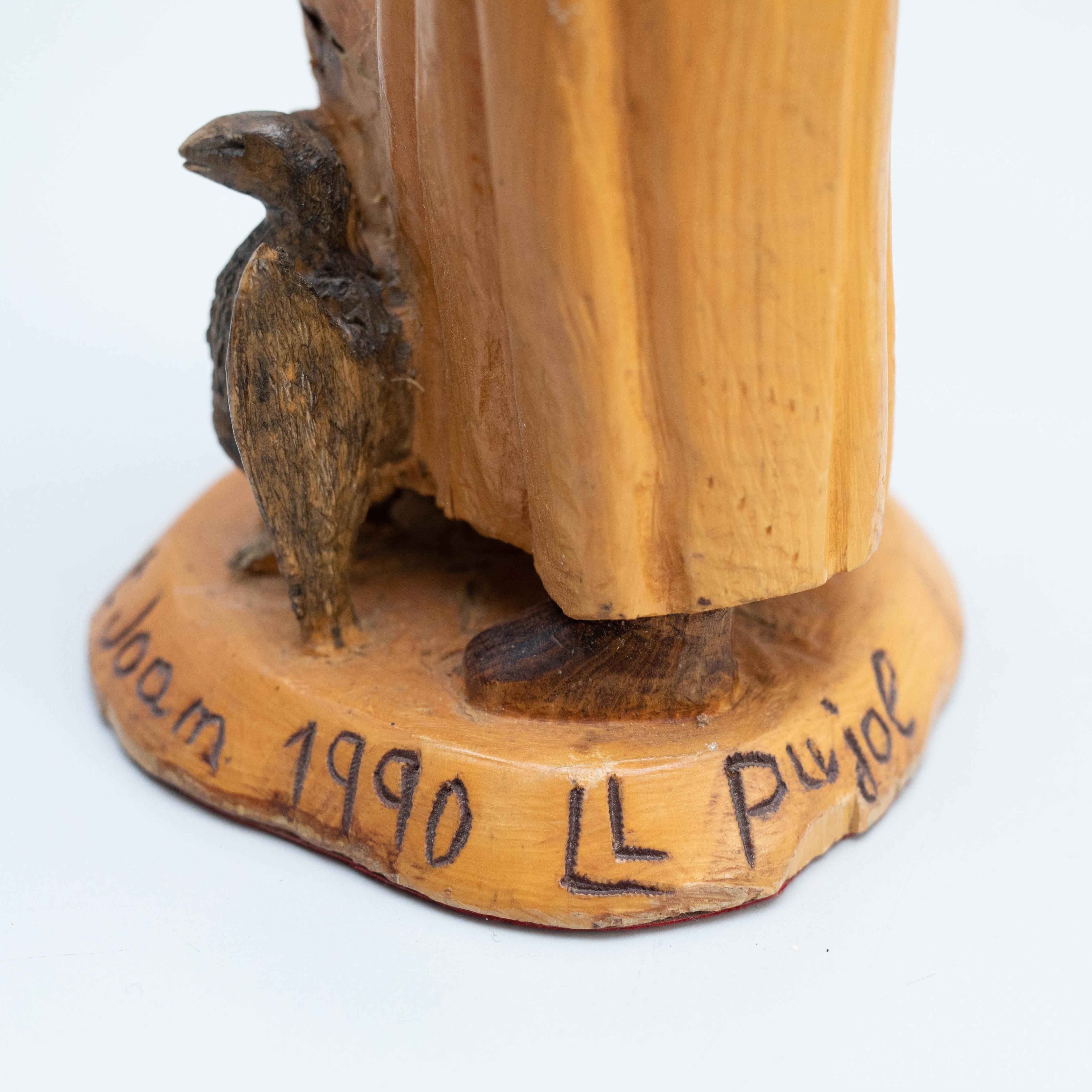Traditionelle Holz-Skulptur der Heiligen Joan, Pastoral Art im Angebot 3
