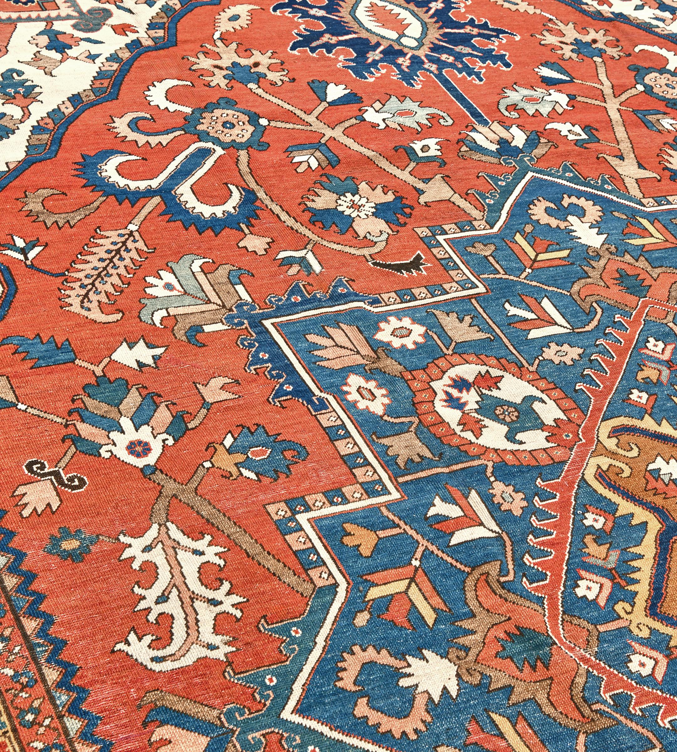 Hand-Knotted Traditional Wool Authentic Hand-Woven Persian Serapi Rug 10'1