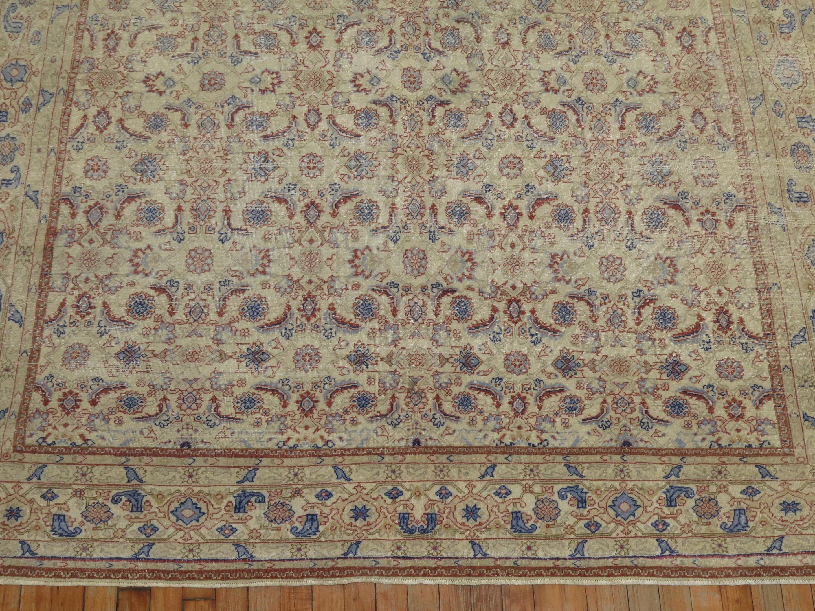 Traditioneller türkischer Teppich mit Herati-Motiv in Zimmergröße (Wolle) im Angebot