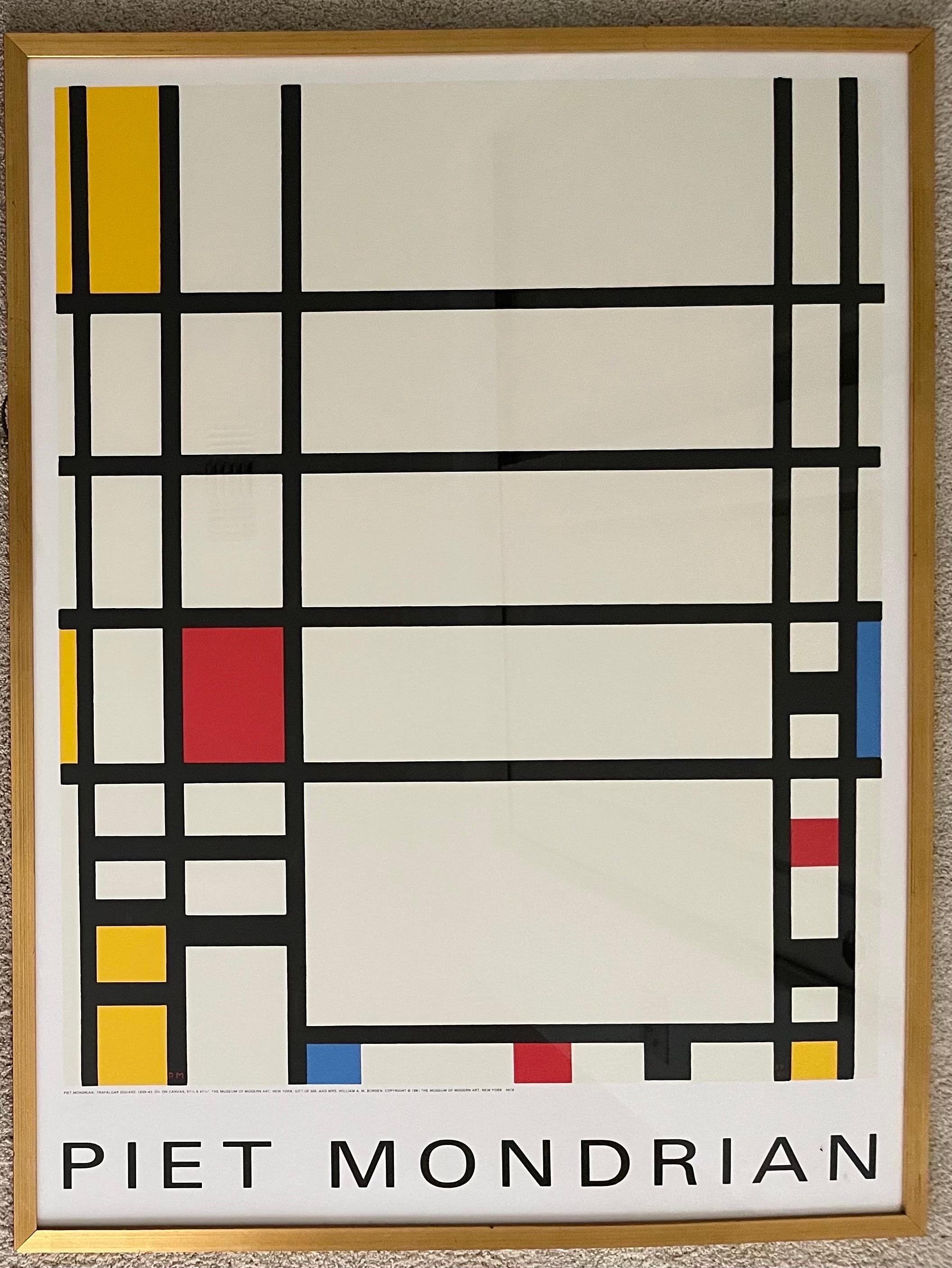 Reproduction de la lithographie carrée contemporaine de Trafalgar par Piet Mondrian Bon état - En vente à San Diego, CA