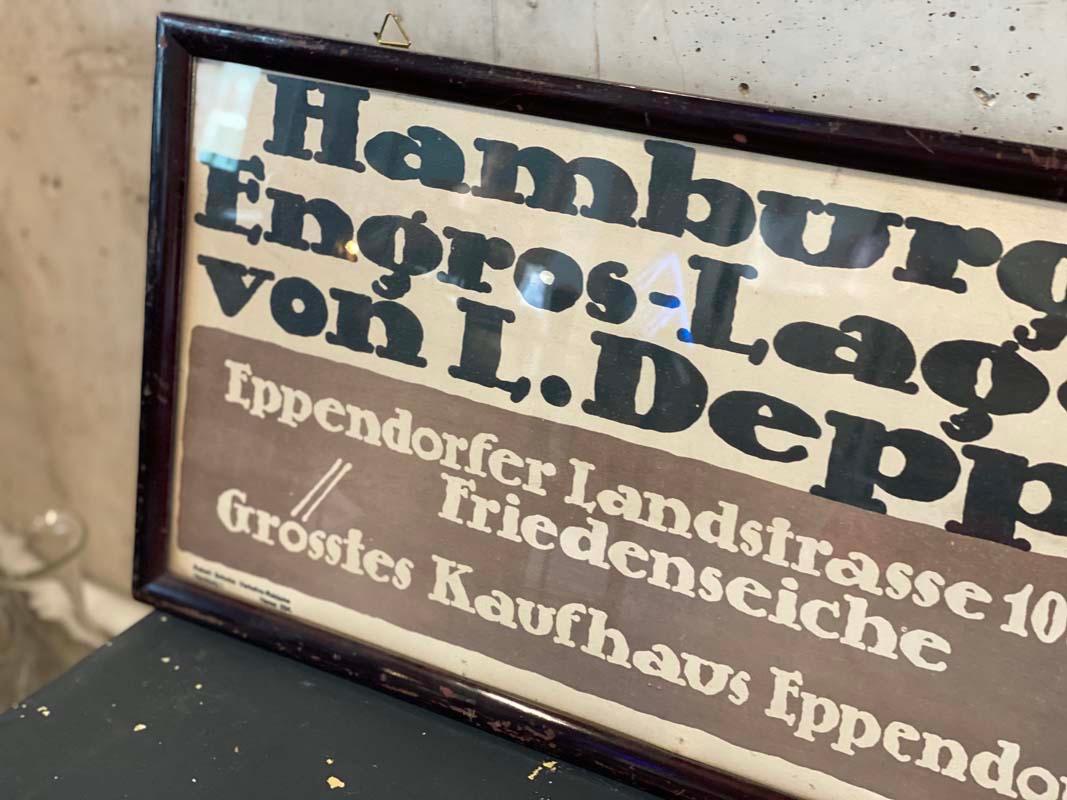 Hamburg traffic advertising of the Eppendorf department store Deppe around 1920. The traffic advertising was produced by the company for advertising Robert Schulze. The company was located at Gerhofstrasse 2, in what was then Hamburg 36. Among other