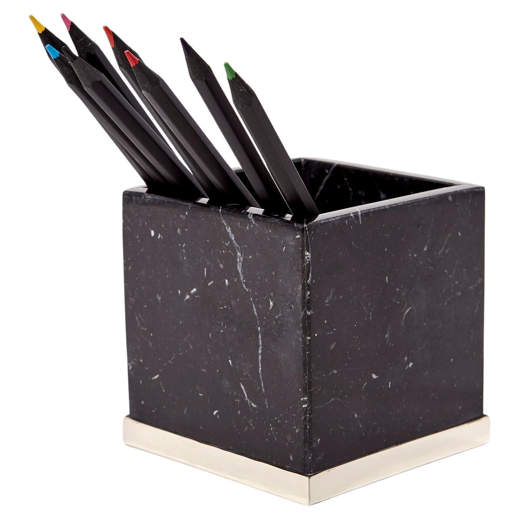 TRAFUL Pen Cup, schwarzer Onyx und Alpaka-Silber
