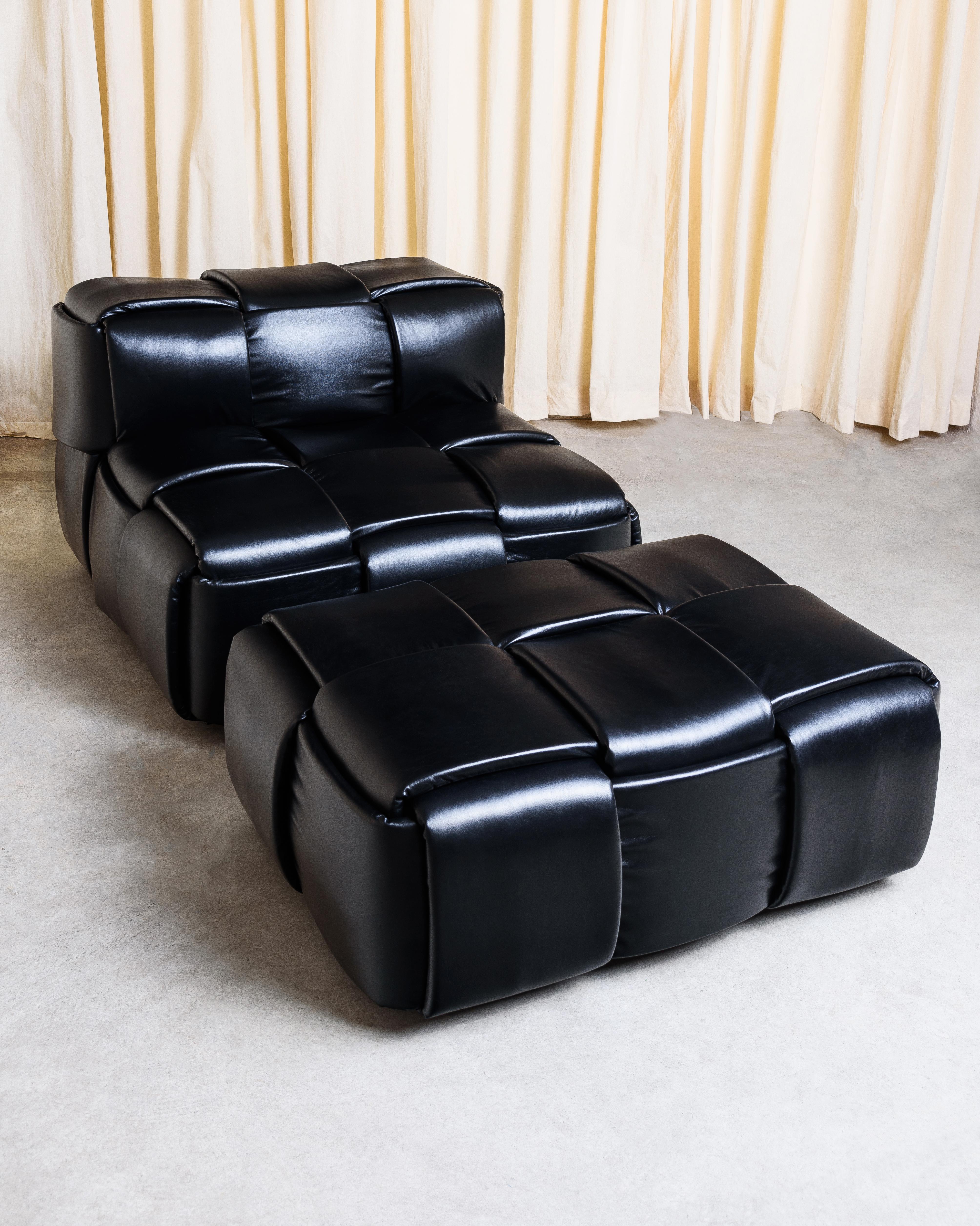 Brazilian Trama G Lounge Chair - Leather For Sale