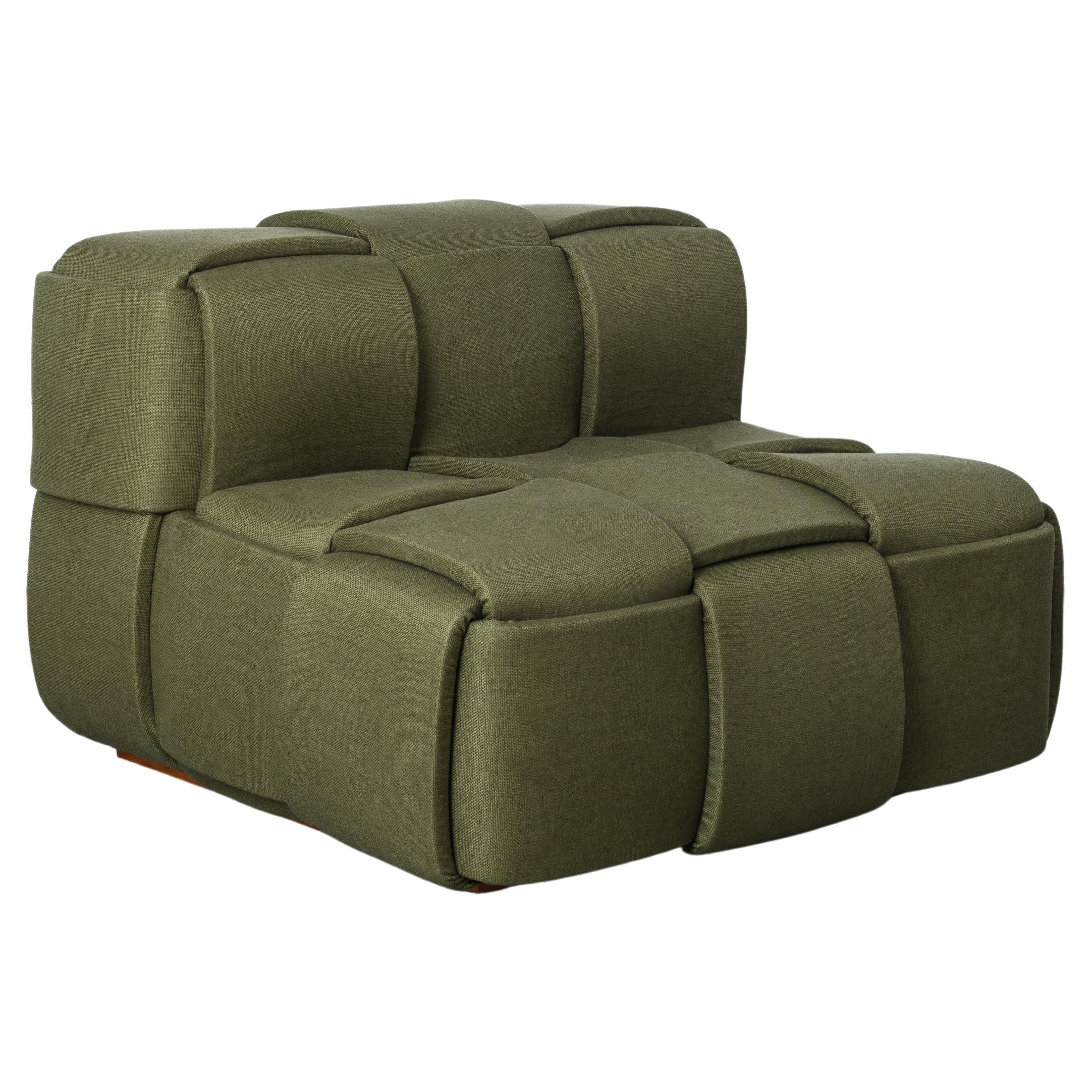 Trama G Lounge Chair - Linen For Sale