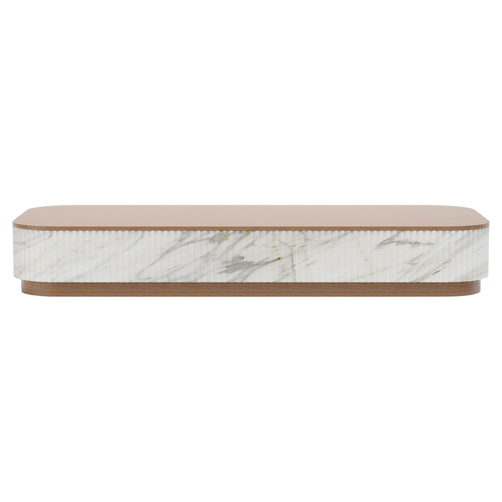 Trama - Modern Coffee Table in Fluted Calacatta Marble and White Oak Wood im Angebot