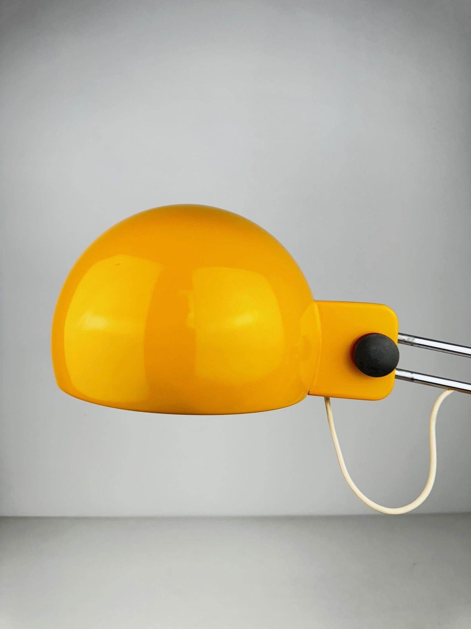Metal Tramo Large Swivel yellow table lamp by Miguel Milá