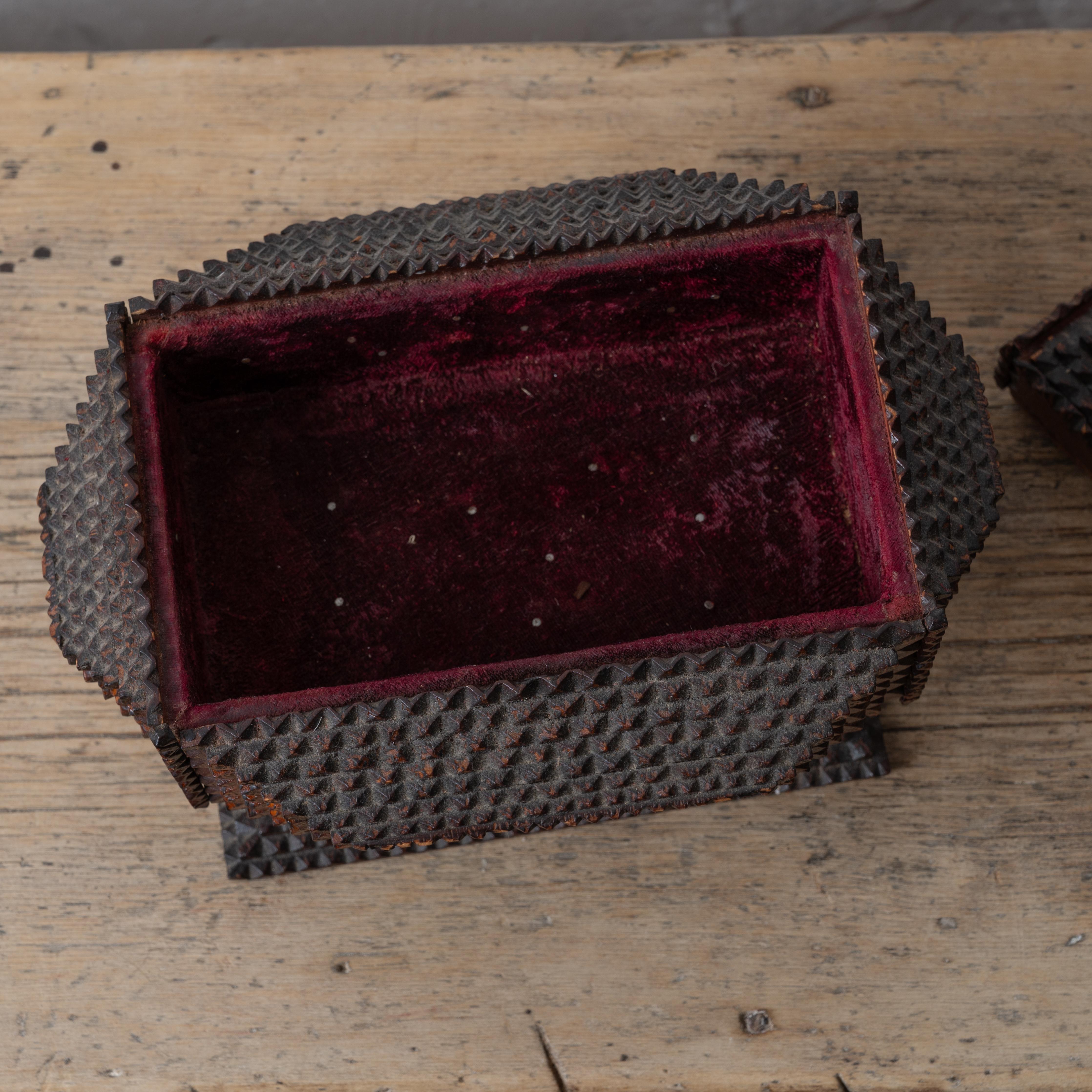 Tramp Art Box, c.1890 For Sale 5
