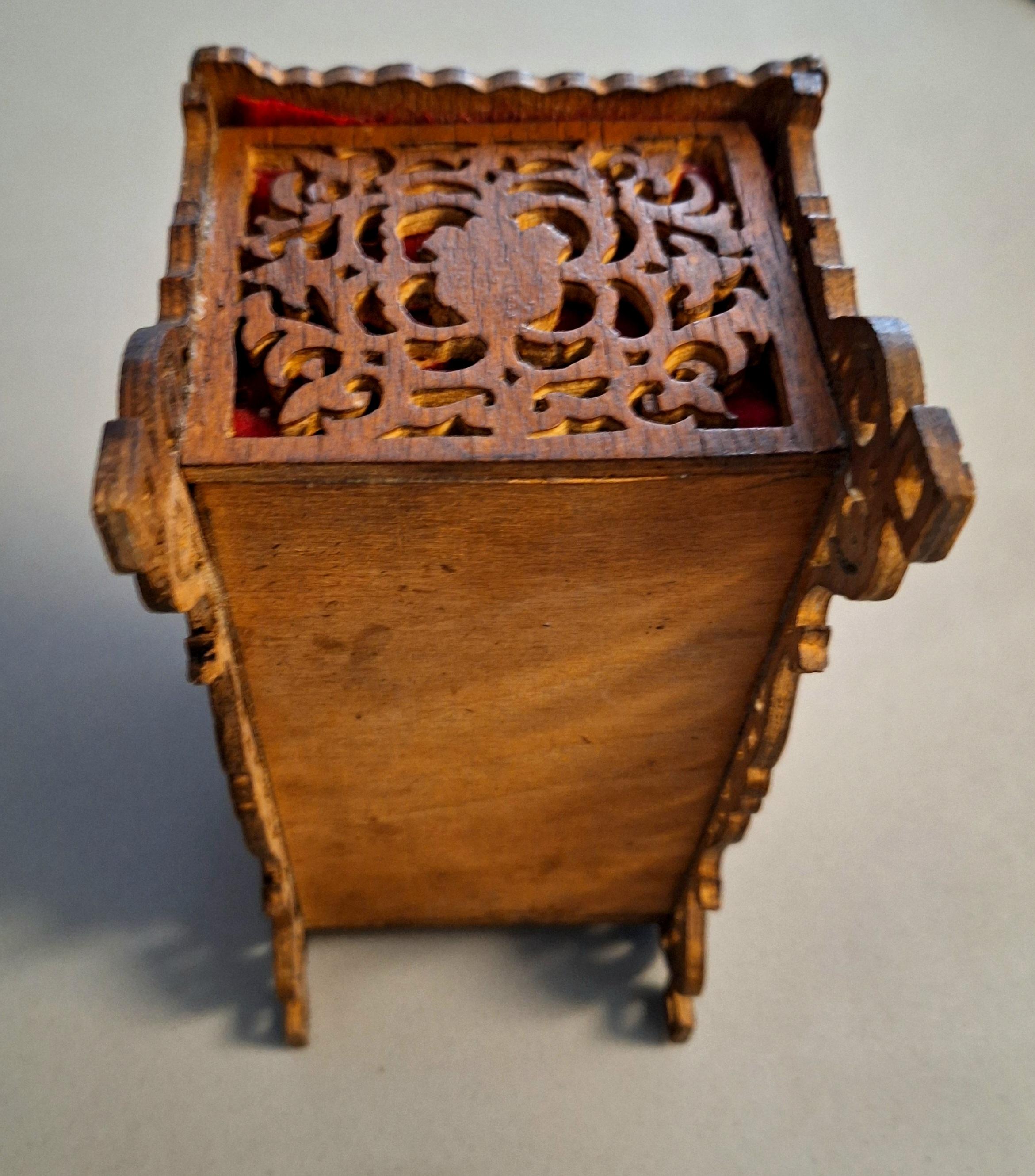 Arts and Crafts  Tramp Art Box from Italy For Sale