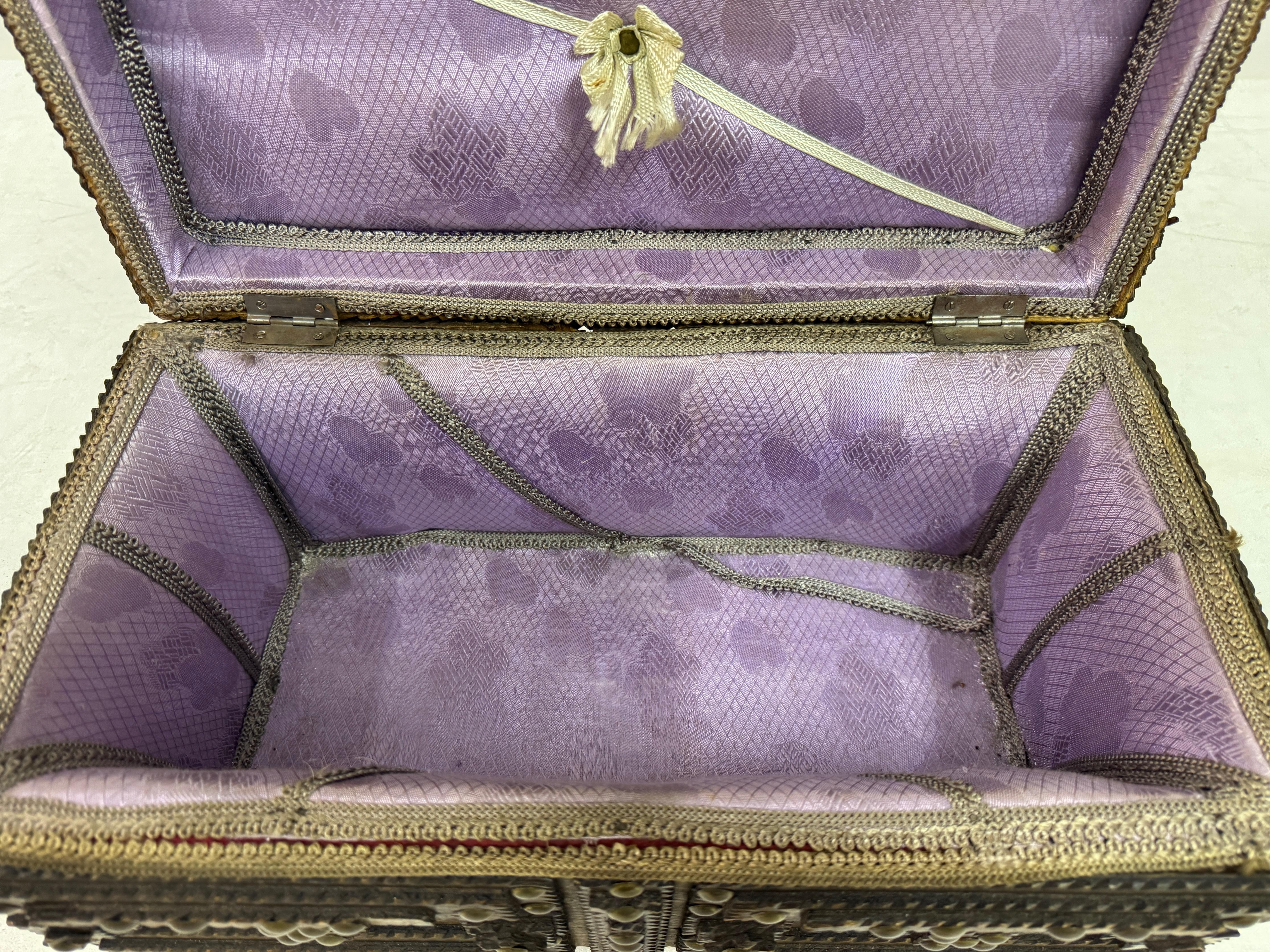Tramp Art Box or Chest, Early 20th Century For Sale 3