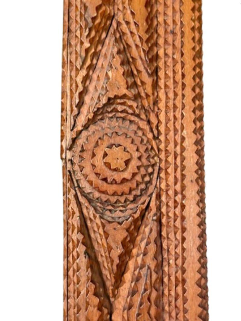 Américain Tramp Art Chip Carved Mirror Frame, Dated 1910 en vente