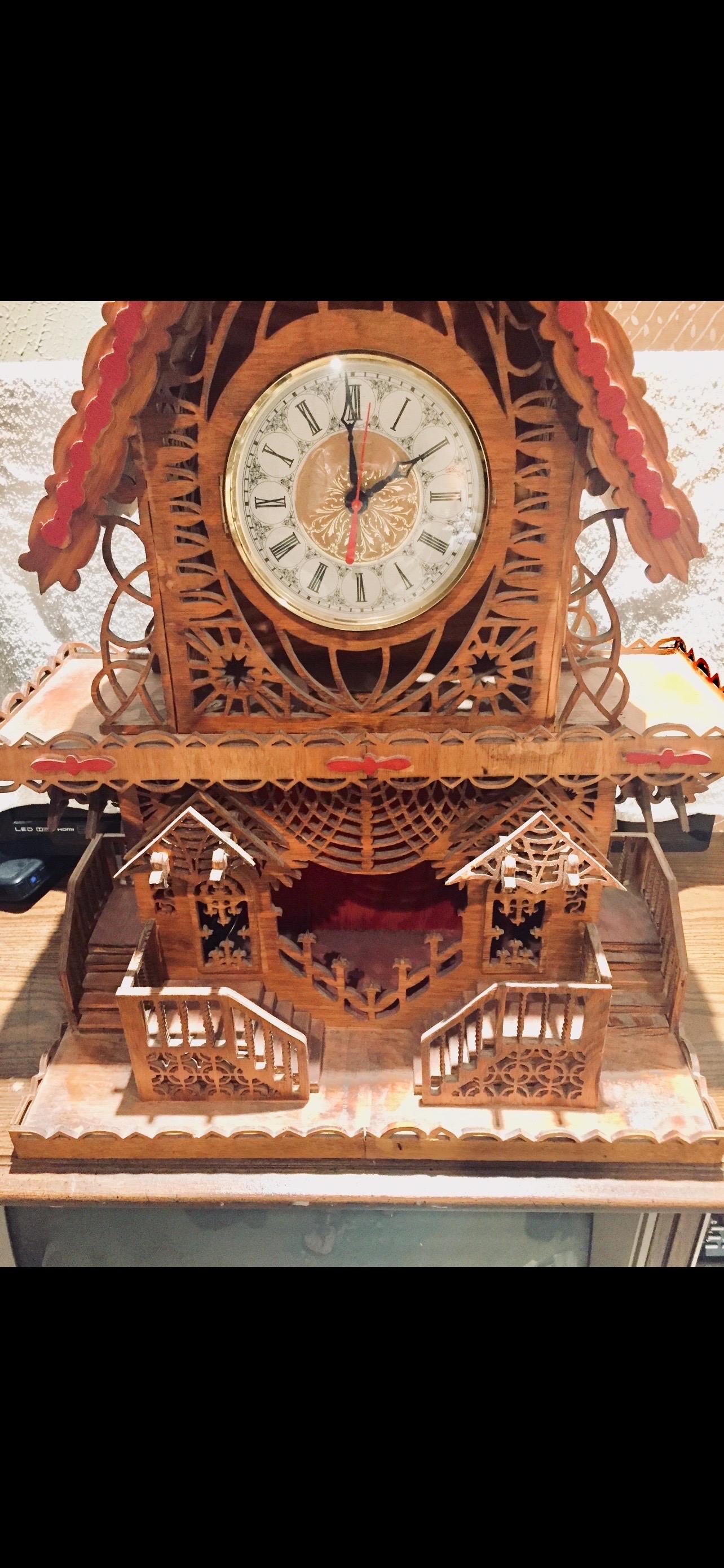 Folk Art Tramp Art Clock For Sale
