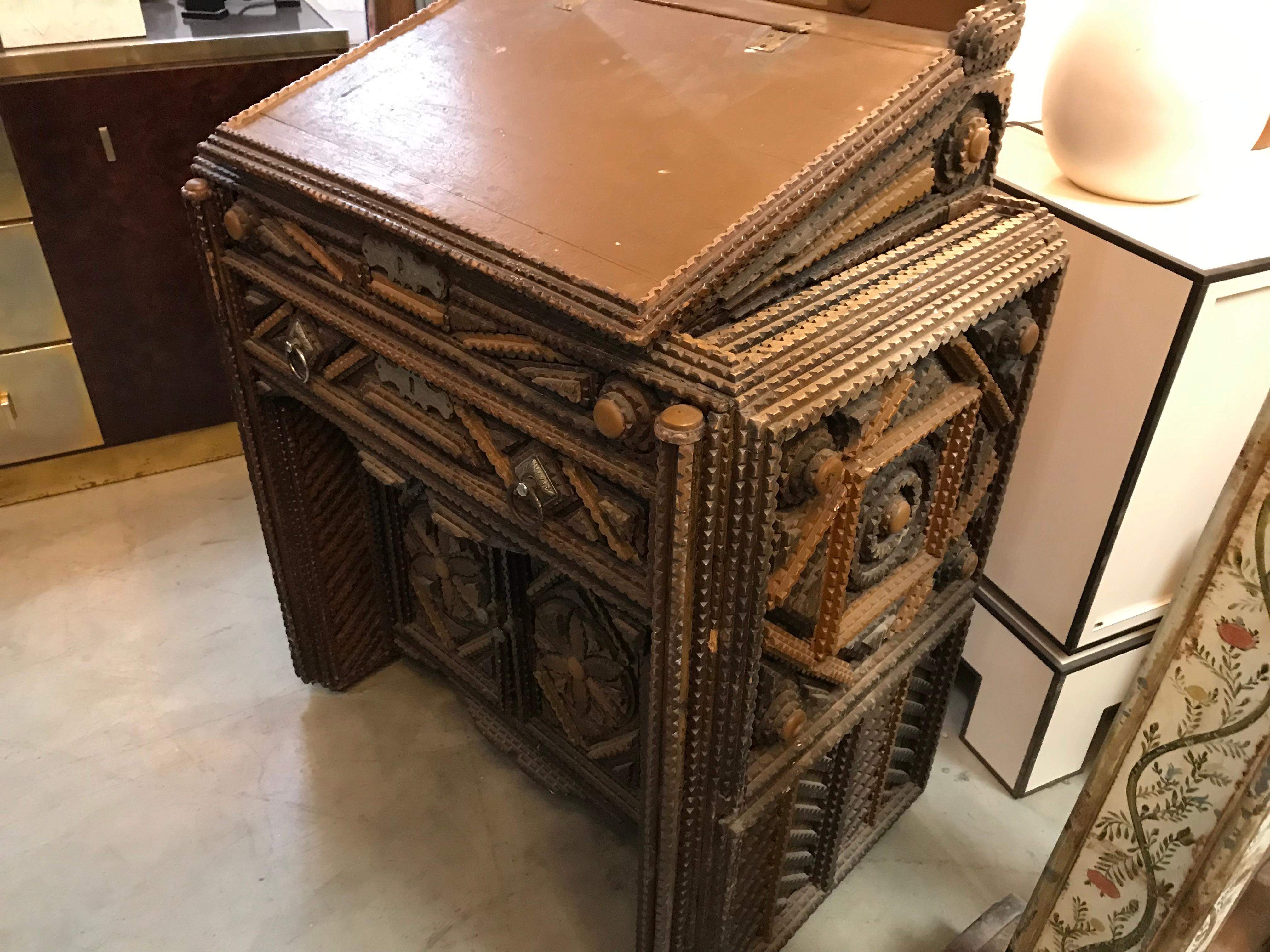 Scrivania Tramp Art In condizioni buone in vendita a West Palm Beach, US