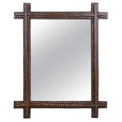 Espejo de pared rústico Tramp Art, madera de tilo tallada a mano, Austria, hacia 1860