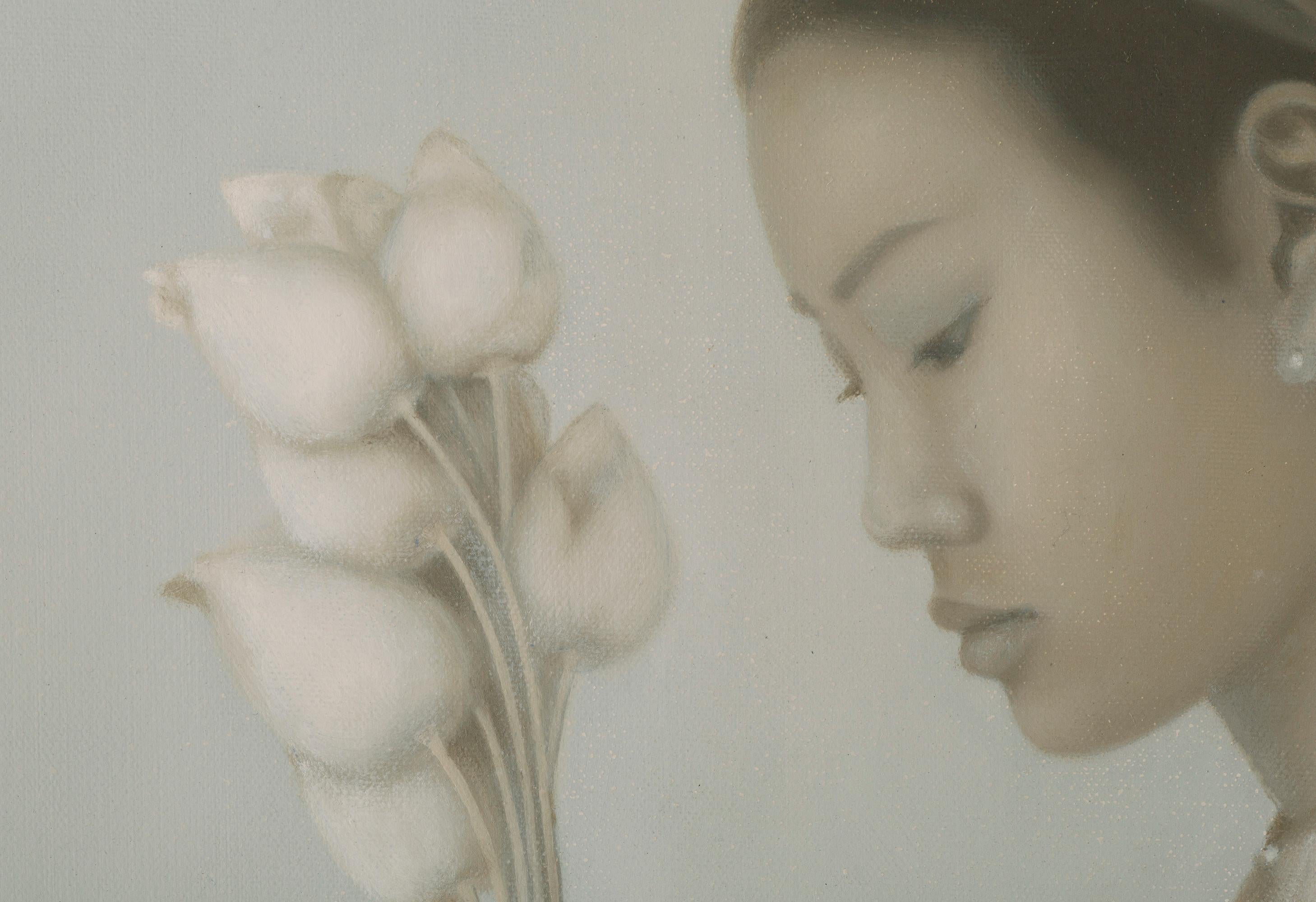 'Woman With Lotus' Grey and Pink Tones, Female Figure, Painting - Gray Nude Painting by Tran Huy Hoan