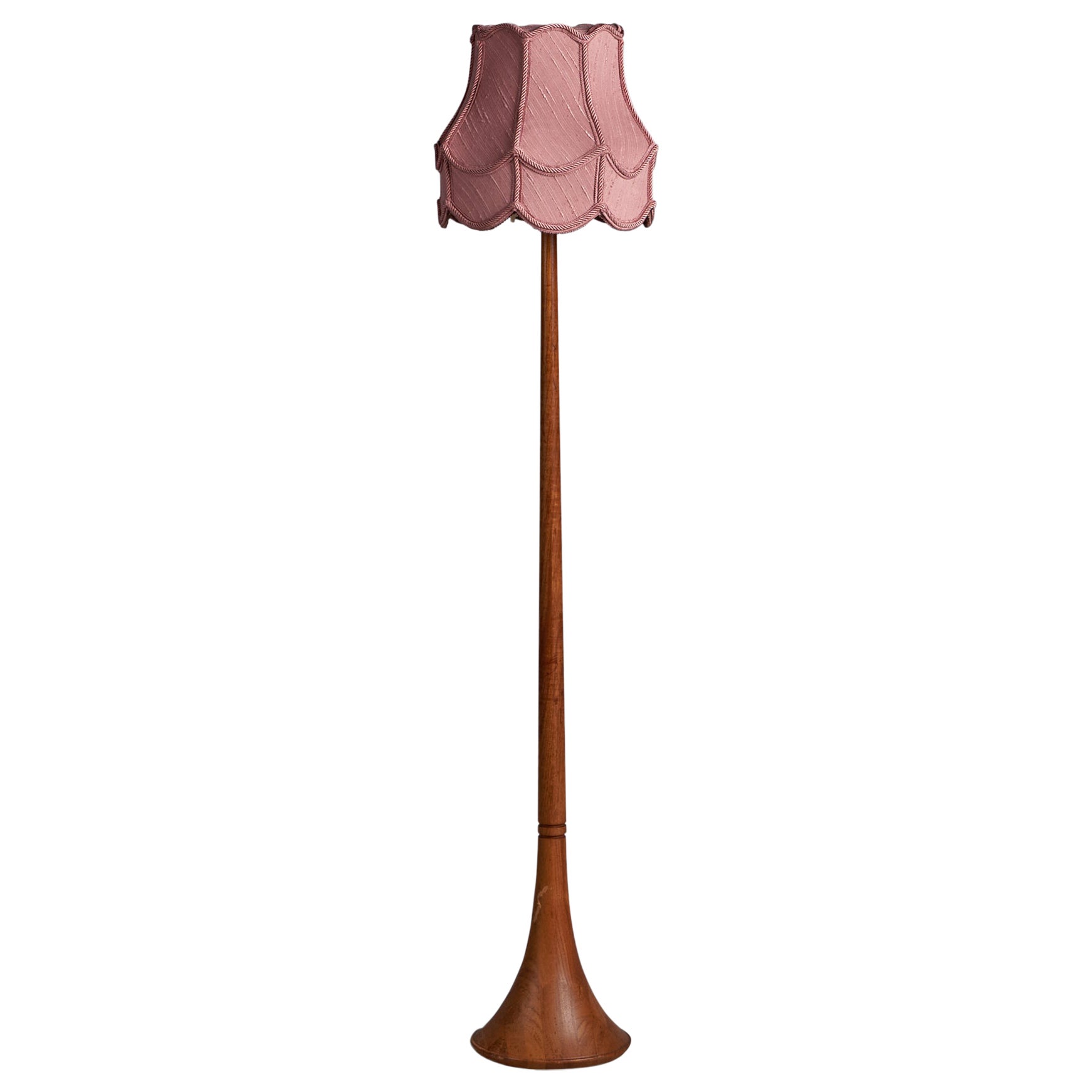 Tranås Stilarmatur, lampadaire, pin, tissu, Suède, années 1960
