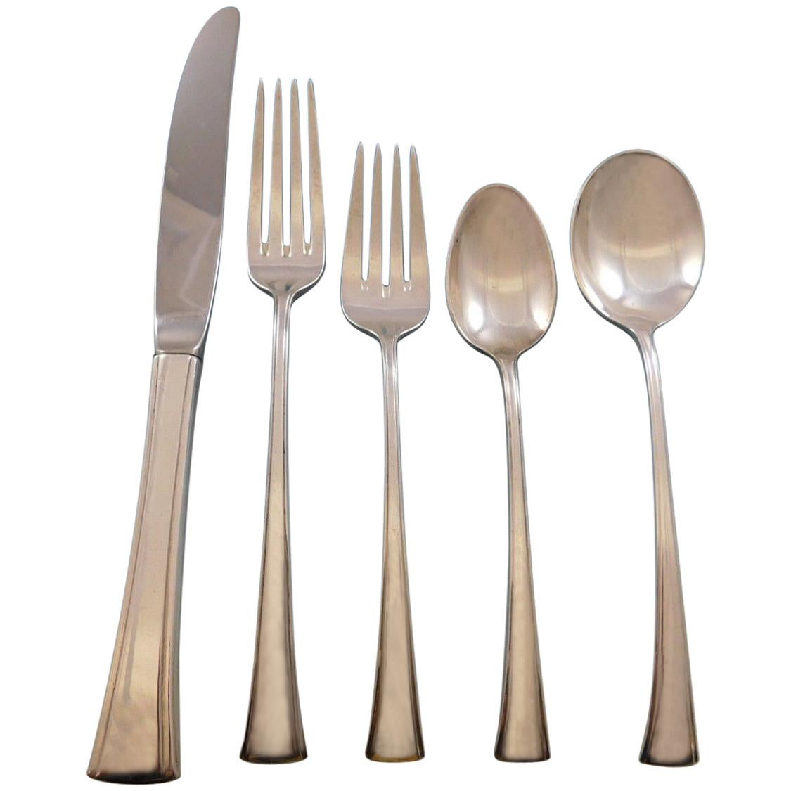Tranquility by International Sterling Silver Flatware Service Set 40 Pieces For Sale