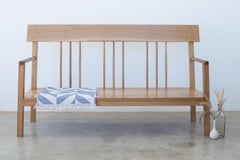 Tranquilo Loveseat in White Oak with Spindle Back