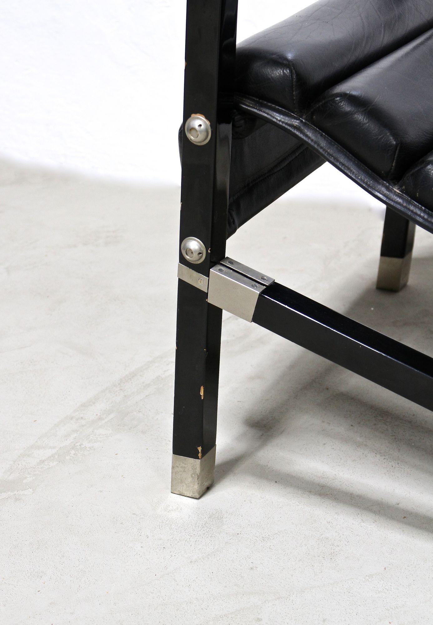 Transat Chair With Black Leather, Design Eileen Gray 1927, France ca. 1975 For Sale 7