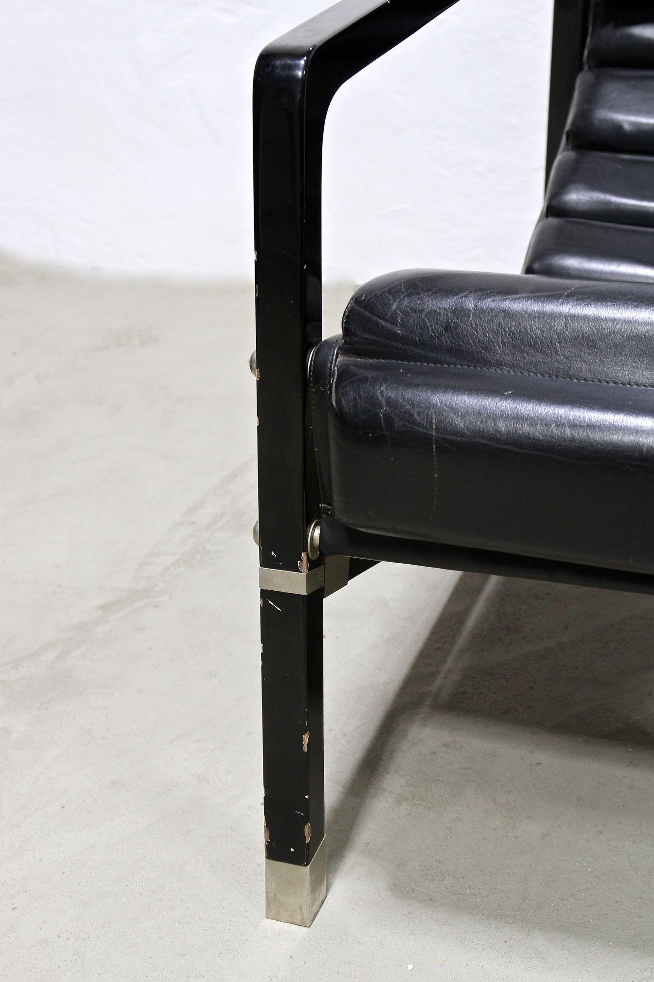Bauhaus Transat Chair With Black Leather, Design Eileen Gray 1927, France ca. 1975 For Sale