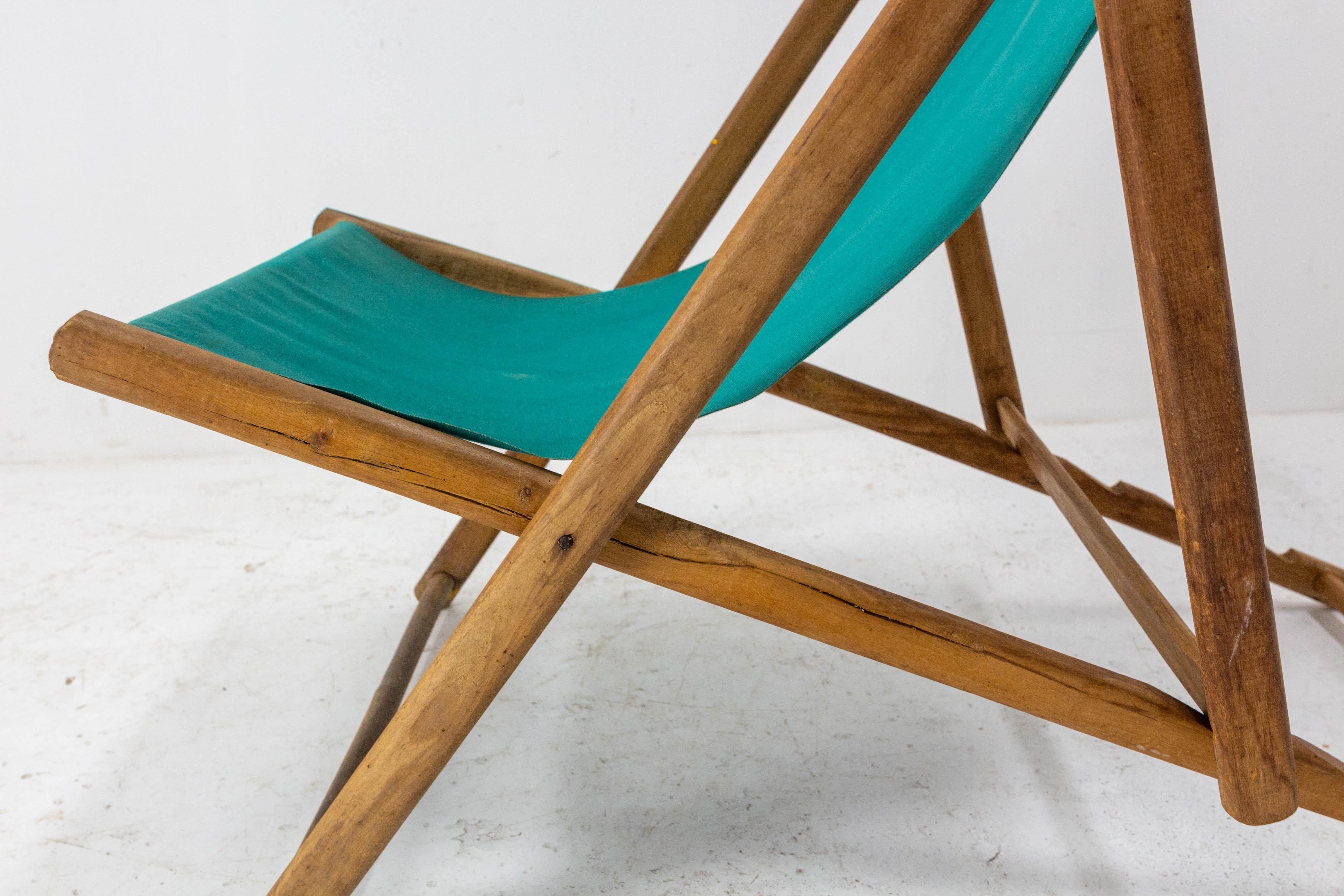 Chaise longue de patio pliante Transat, chaise longue en hêtre et tissu, française en vente 1