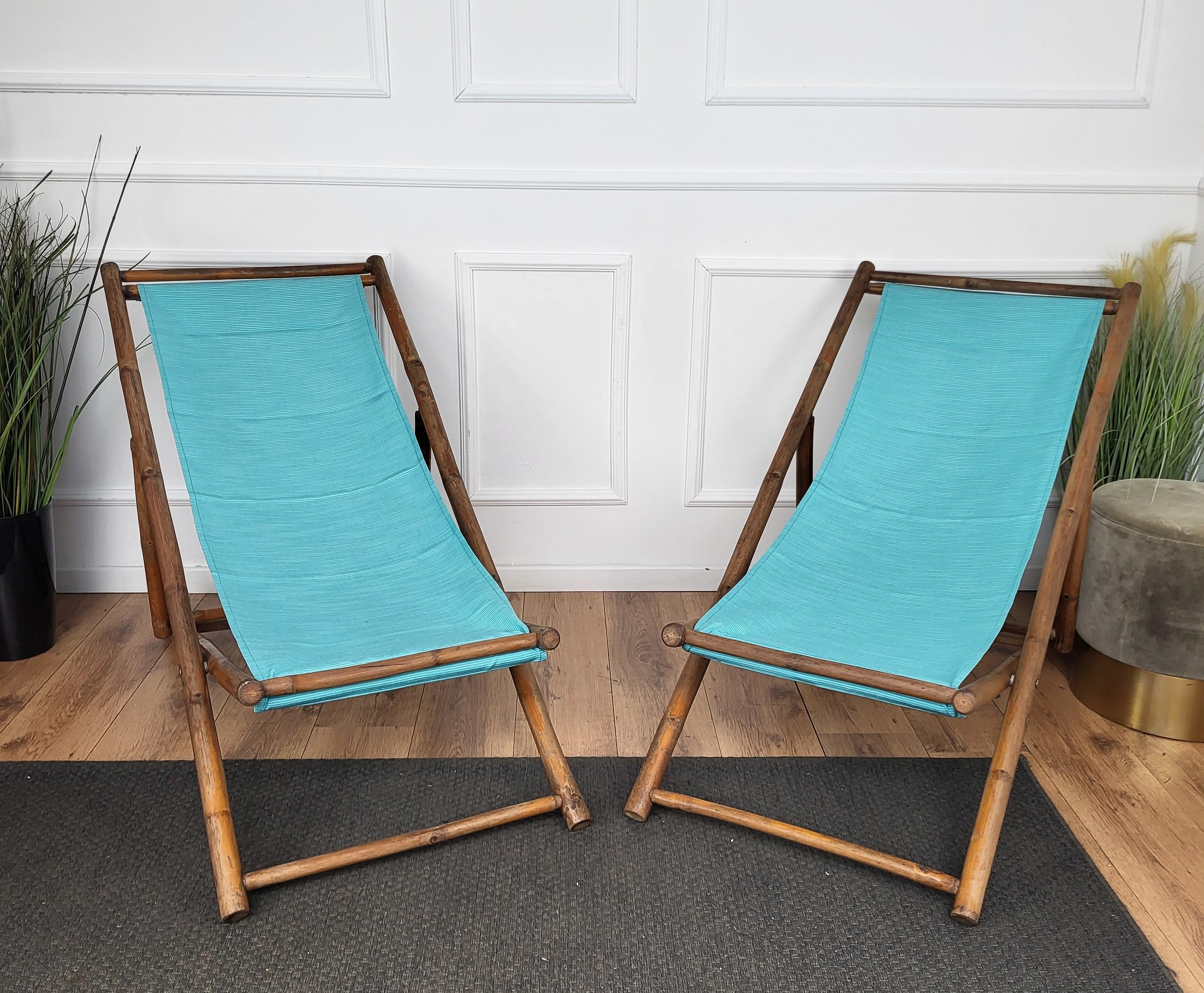 Folding deck chair or lounger chair, with 3 different positions. Very comfortable for patio or garden. The fabric is in good condition but can easily be changed. We have 6 available.