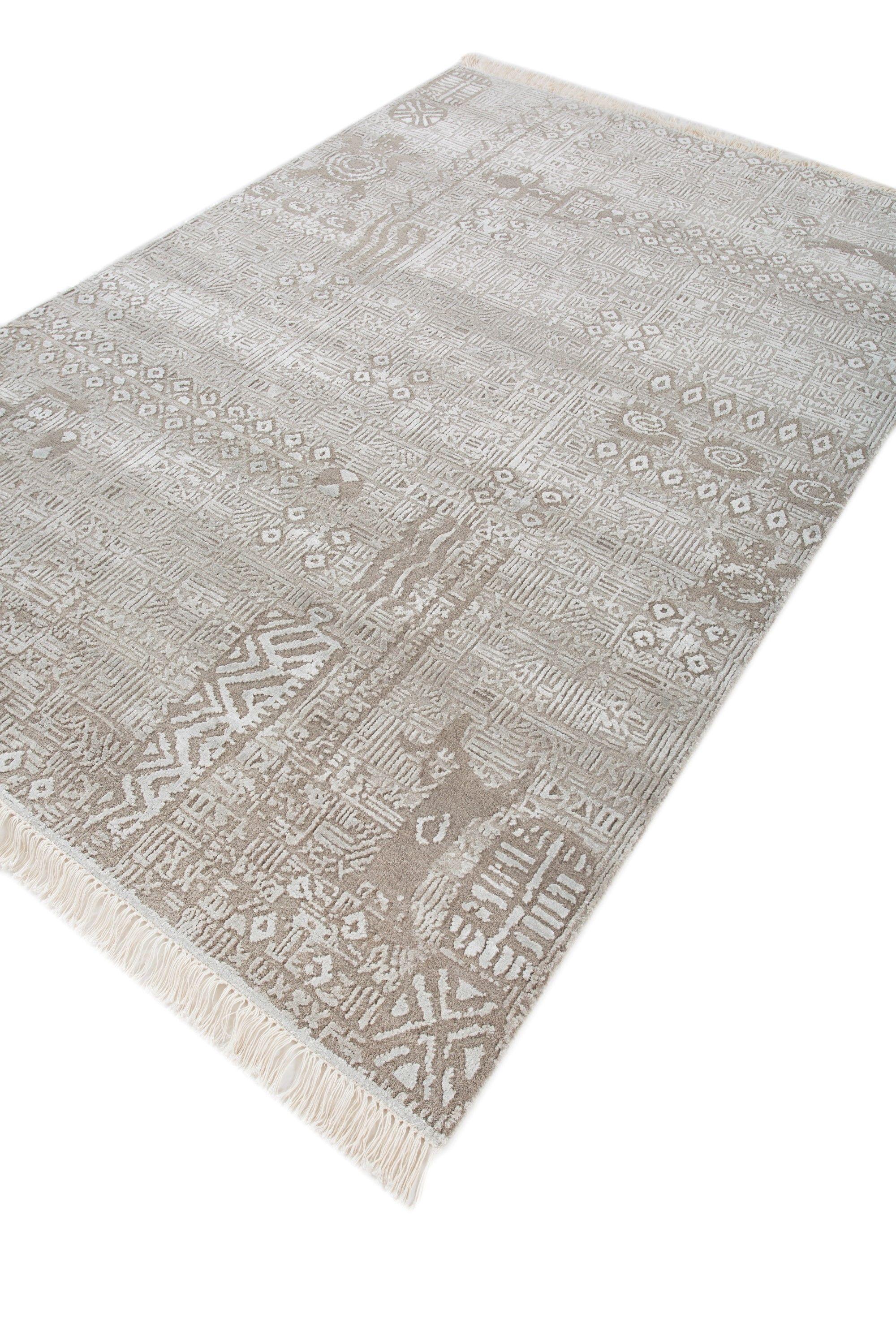 Modern Transcendence Heritage Platinum & Nickel 180X270 Handknotted Rugs For Sale