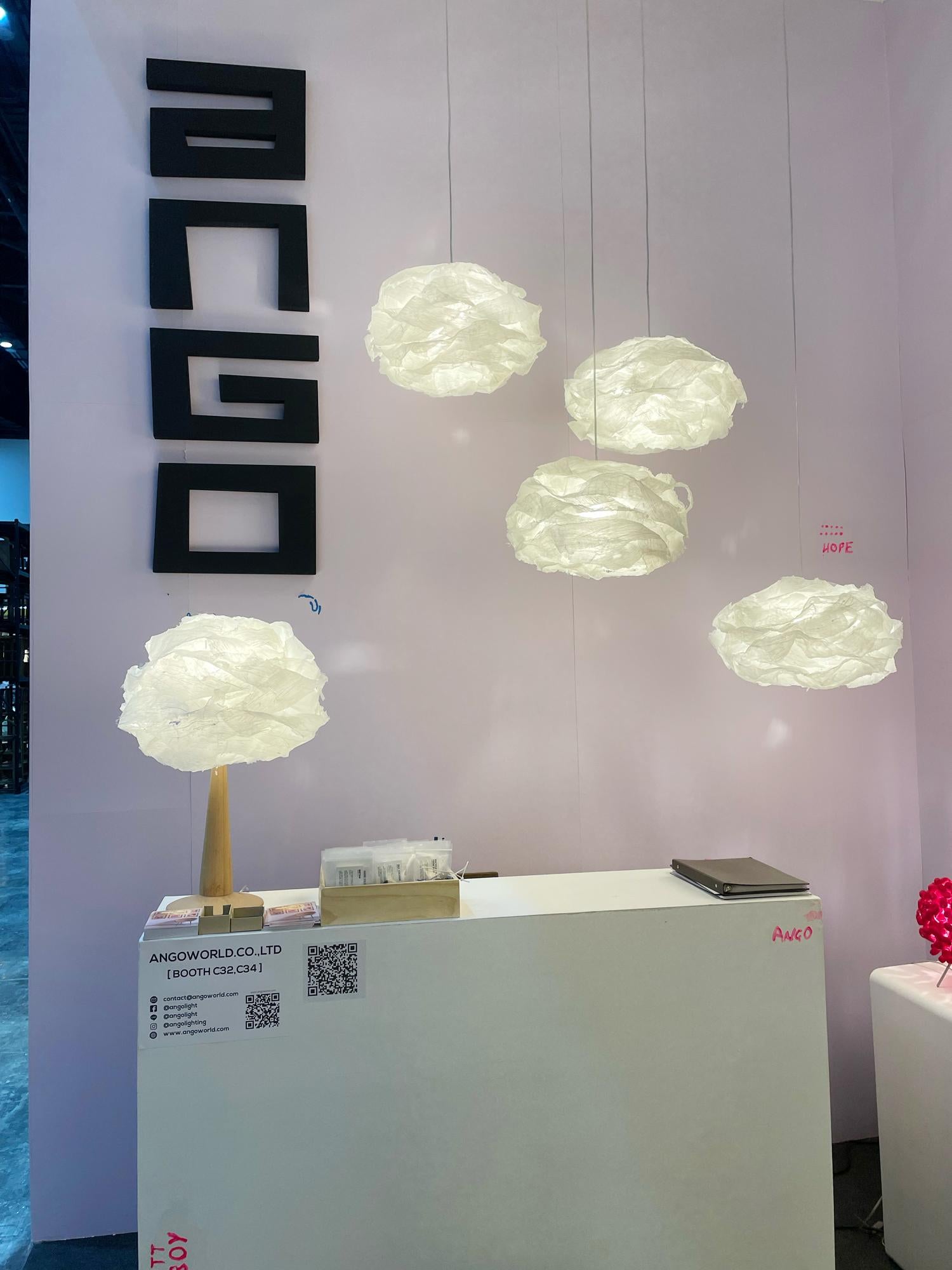 Organic Material Transcendence table by Ango, Hand-Crafted Sculptural Table Lamp For Sale
