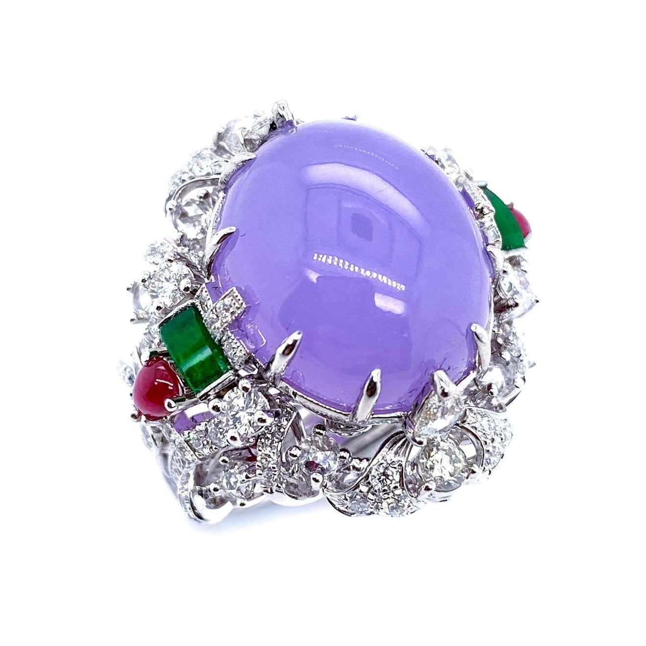 Cabochon Transformable 19.41 Carat Certified Lavender Jadeite Collectible Ring