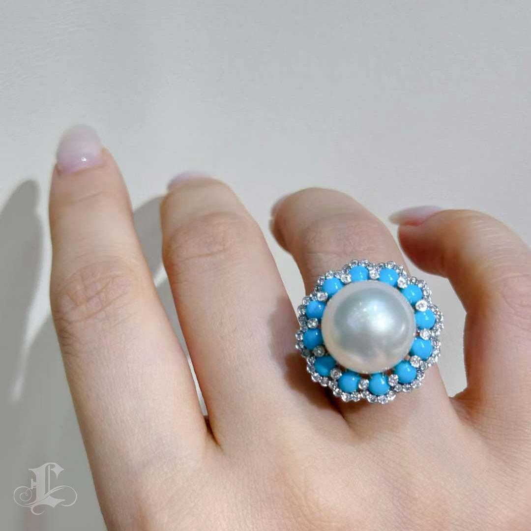 【Caelmare】Halo Bloom Convertible South Sea Pearl & Turquoise Ring-Pendand For Sale 5